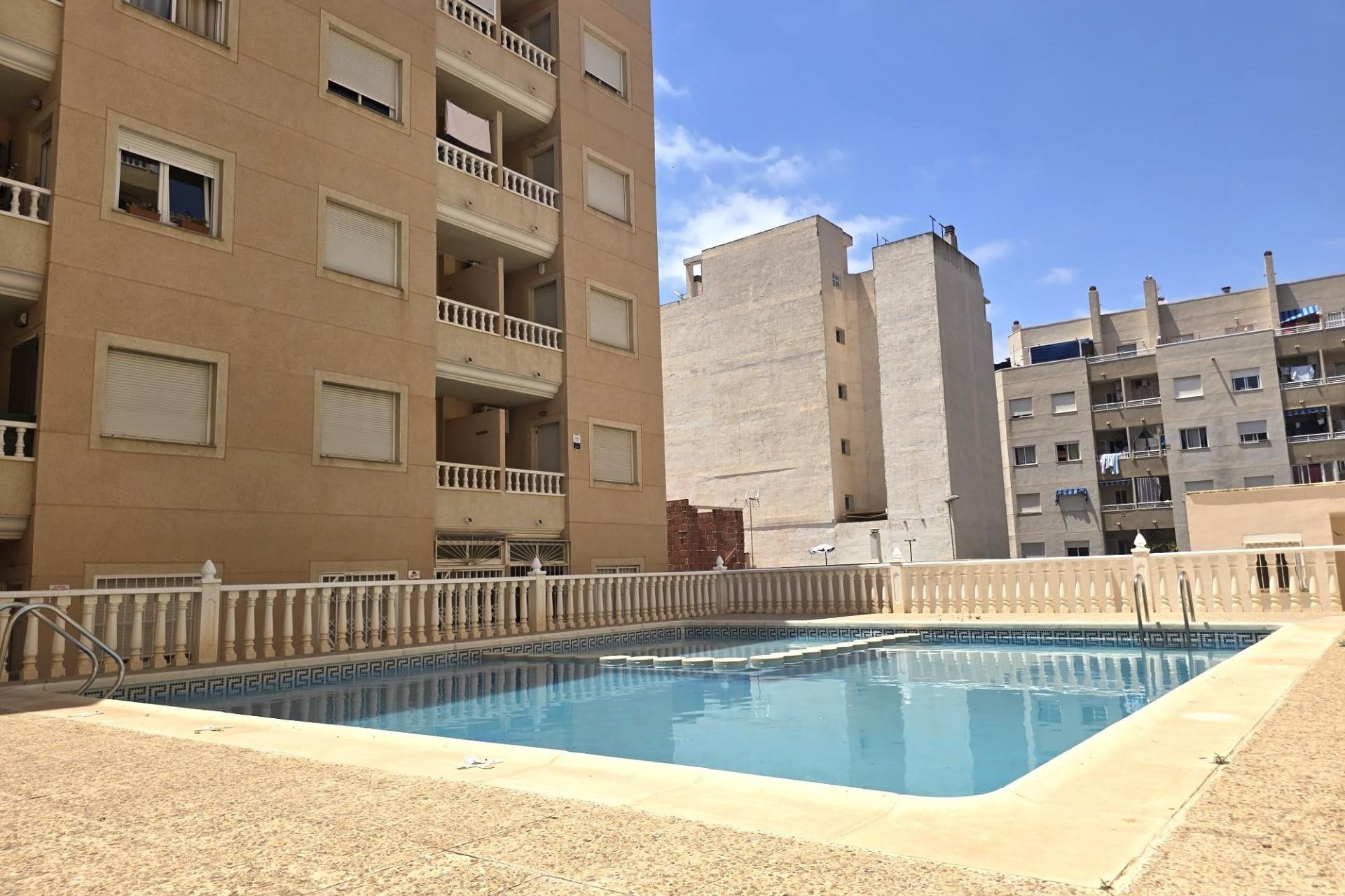 Wiederverkauf - Wohnung / Apartment -
Torrevieja - Parque de las Naciones
