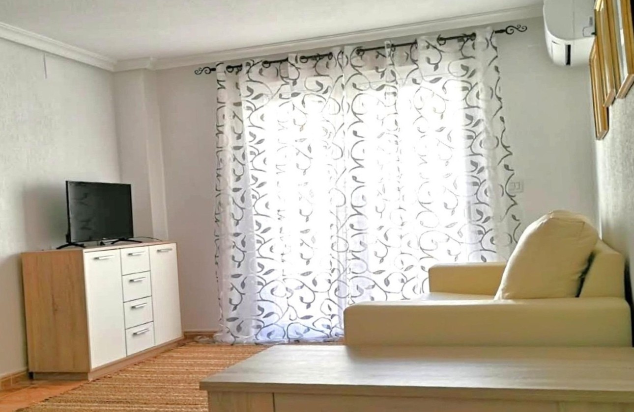 Wiederverkauf - Wohnung / Apartment -
Torrevieja - Parque de las Naciones