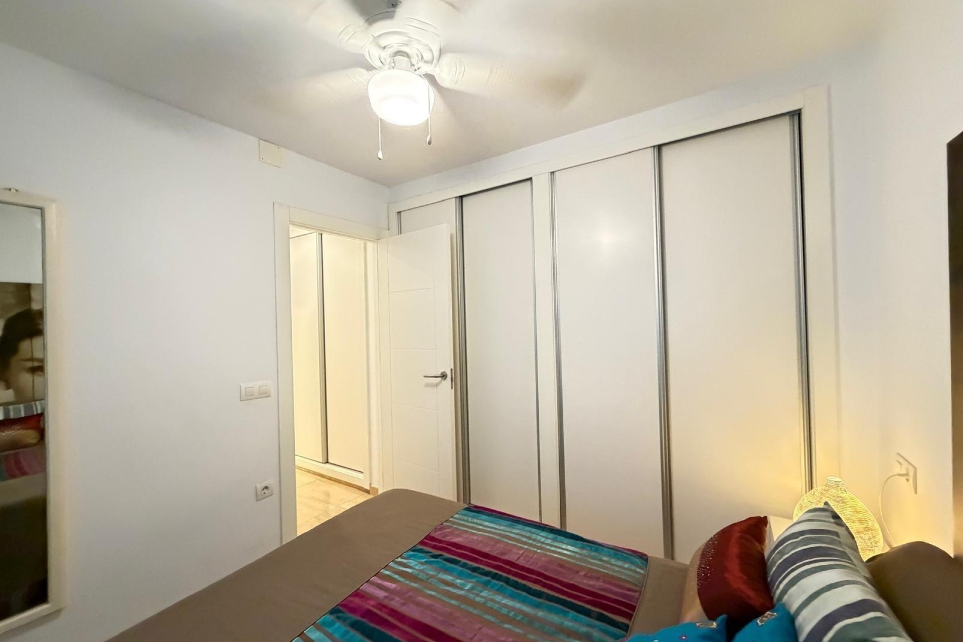 Wiederverkauf - Wohnung / Apartment -
Torrevieja - Paseo Maritimo