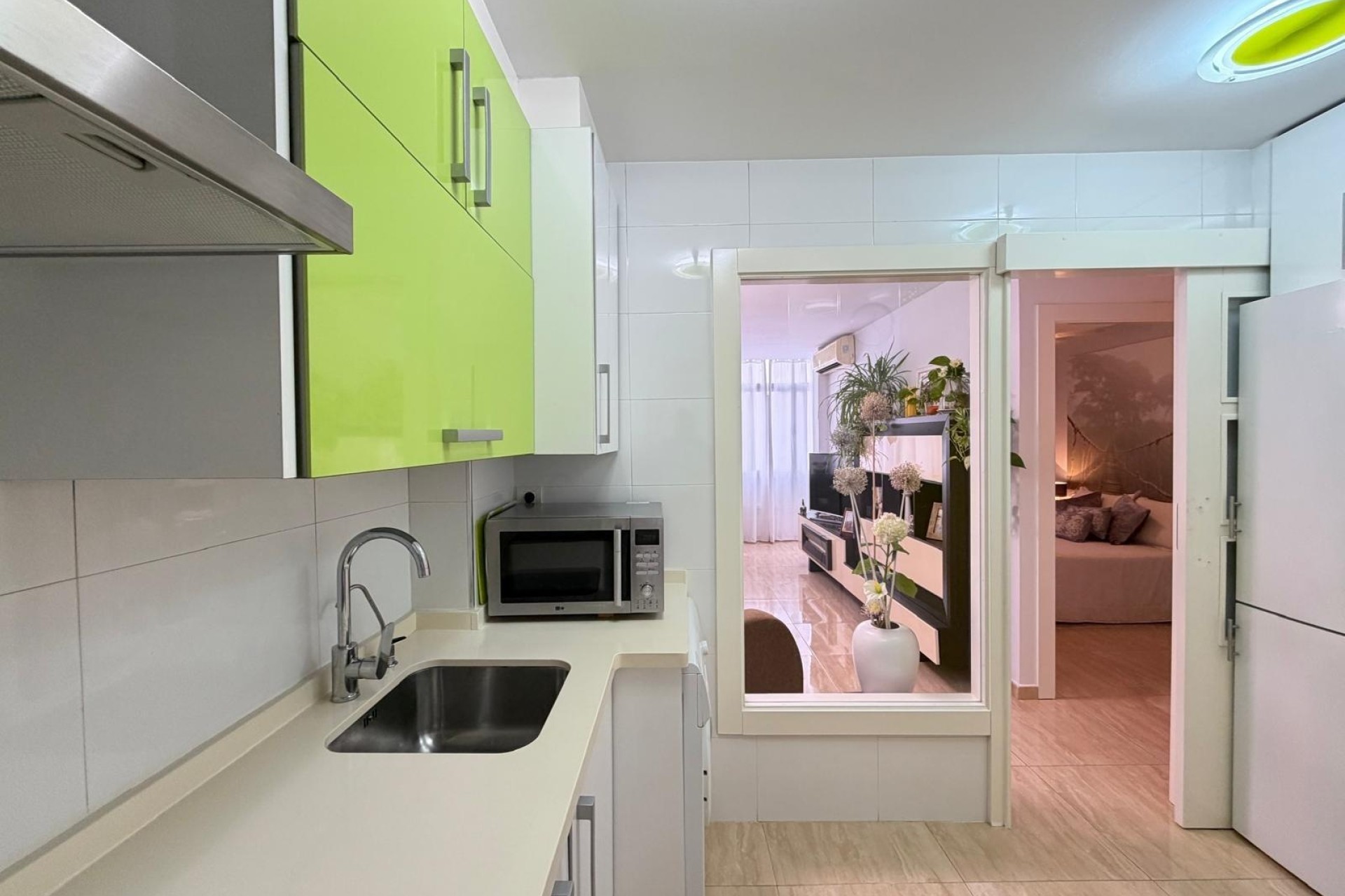 Wiederverkauf - Wohnung / Apartment -
Torrevieja - Paseo Maritimo