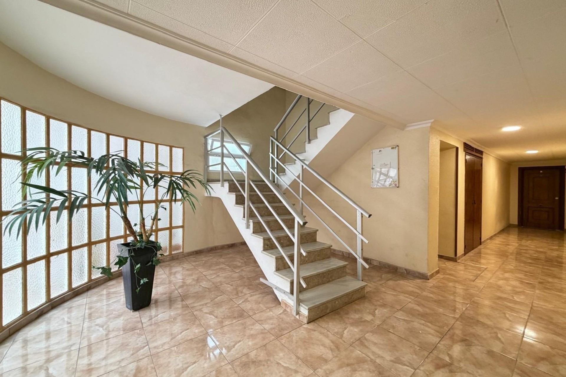 Wiederverkauf - Wohnung / Apartment -
Torrevieja - Paseo Maritimo