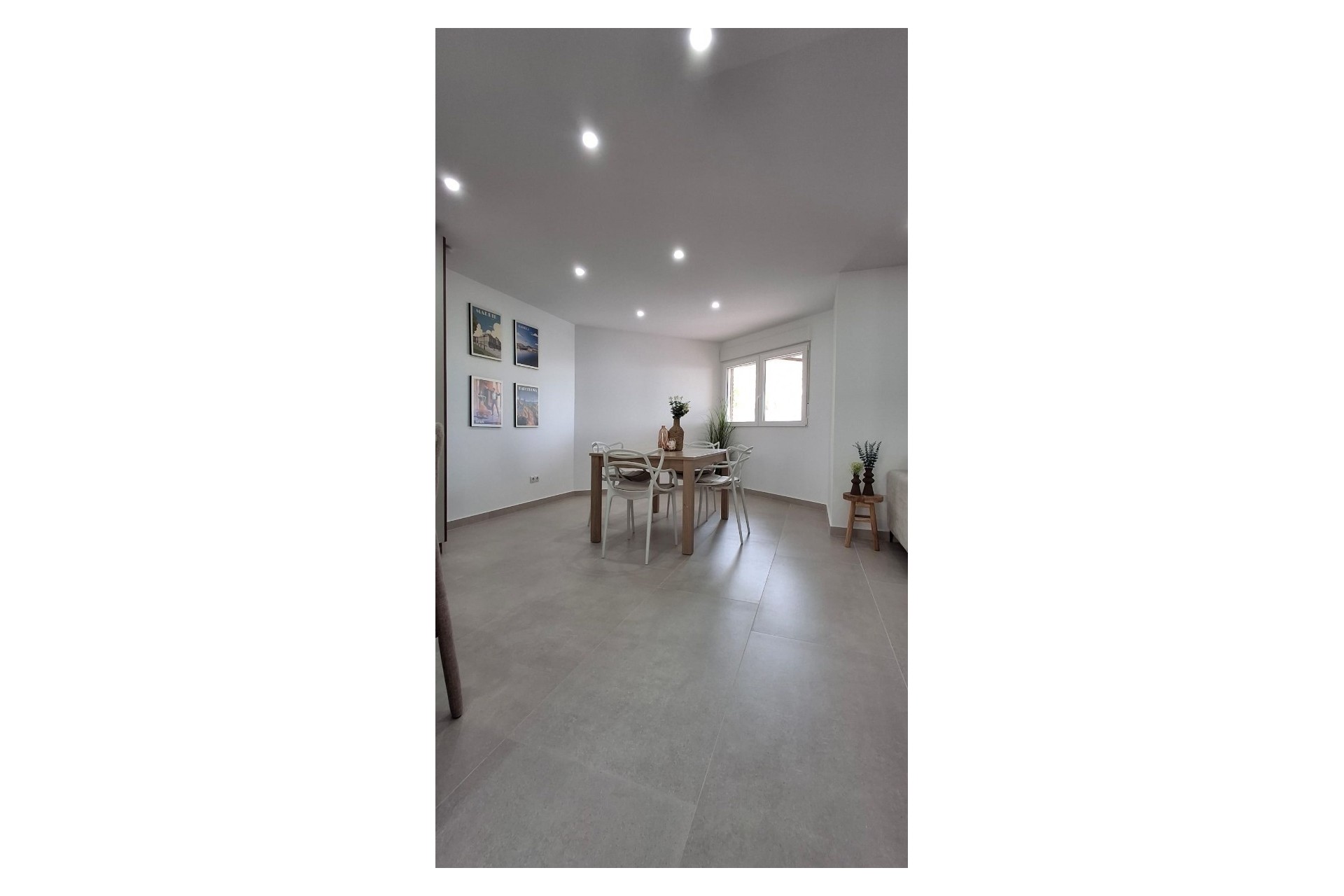 Wiederverkauf - Wohnung / Apartment -
Torrevieja - Playa Acequion