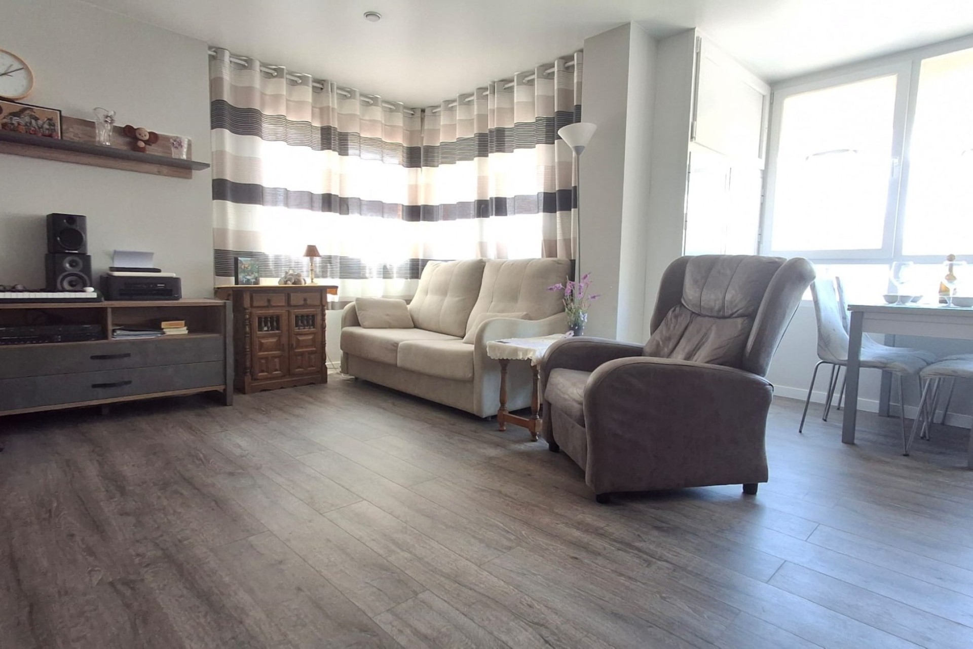 Wiederverkauf - Wohnung / Apartment -
Torrevieja - Playa de El Cura