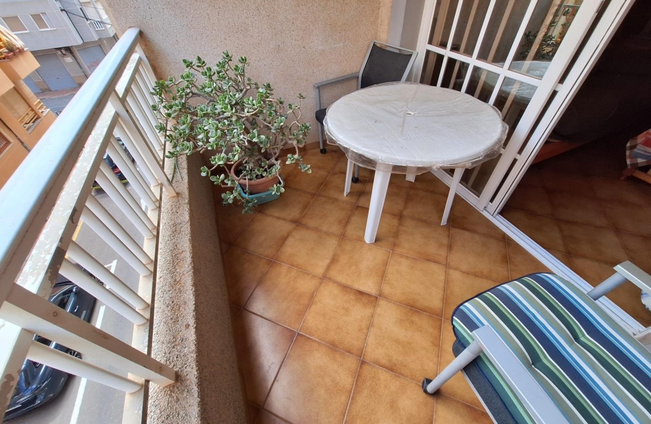 Wiederverkauf - Wohnung / Apartment -
Torrevieja - Playa de los Locos