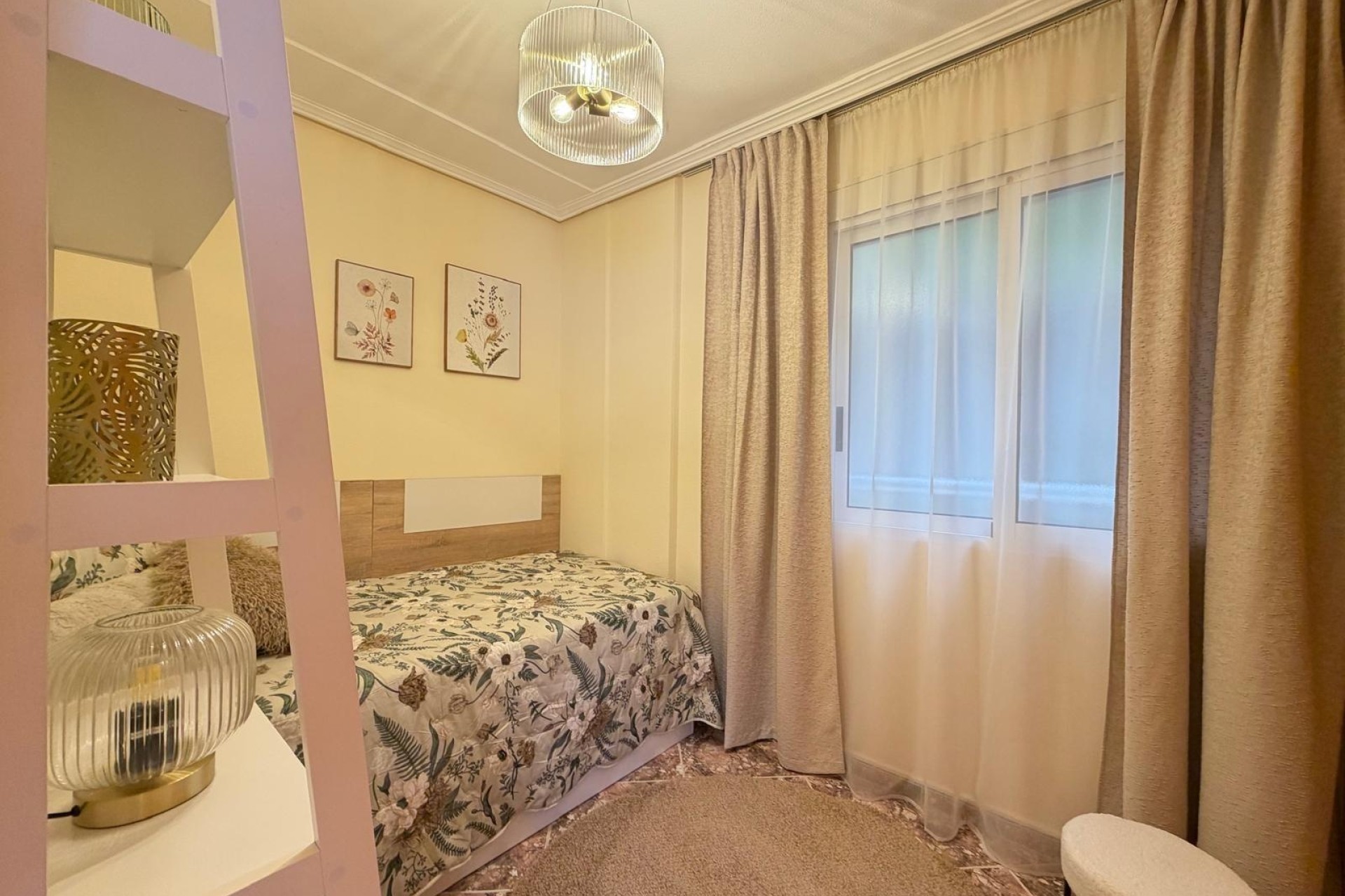 Wiederverkauf - Wohnung / Apartment -
Torrevieja - Playa de los Locos