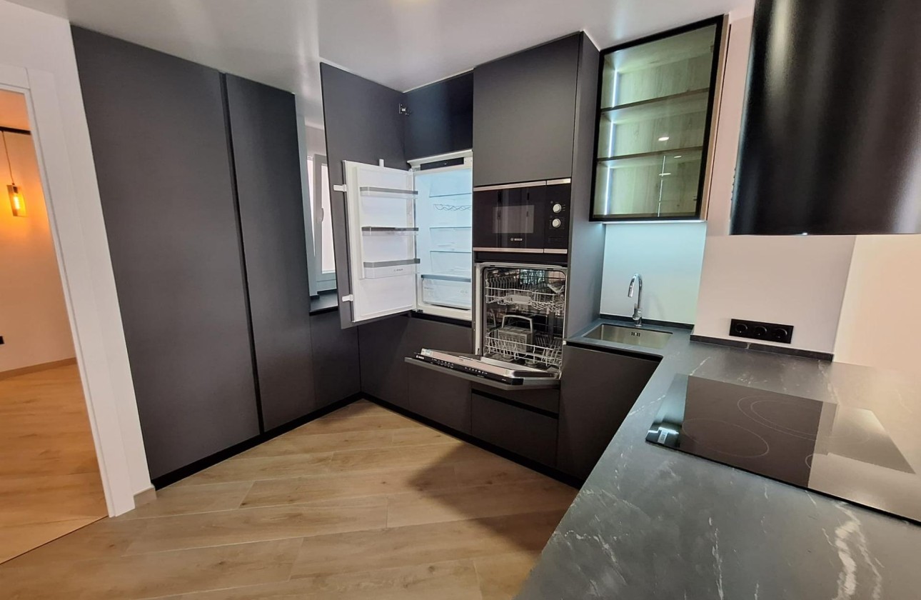 Wiederverkauf - Wohnung / Apartment -
Torrevieja - Playa de los Locos
