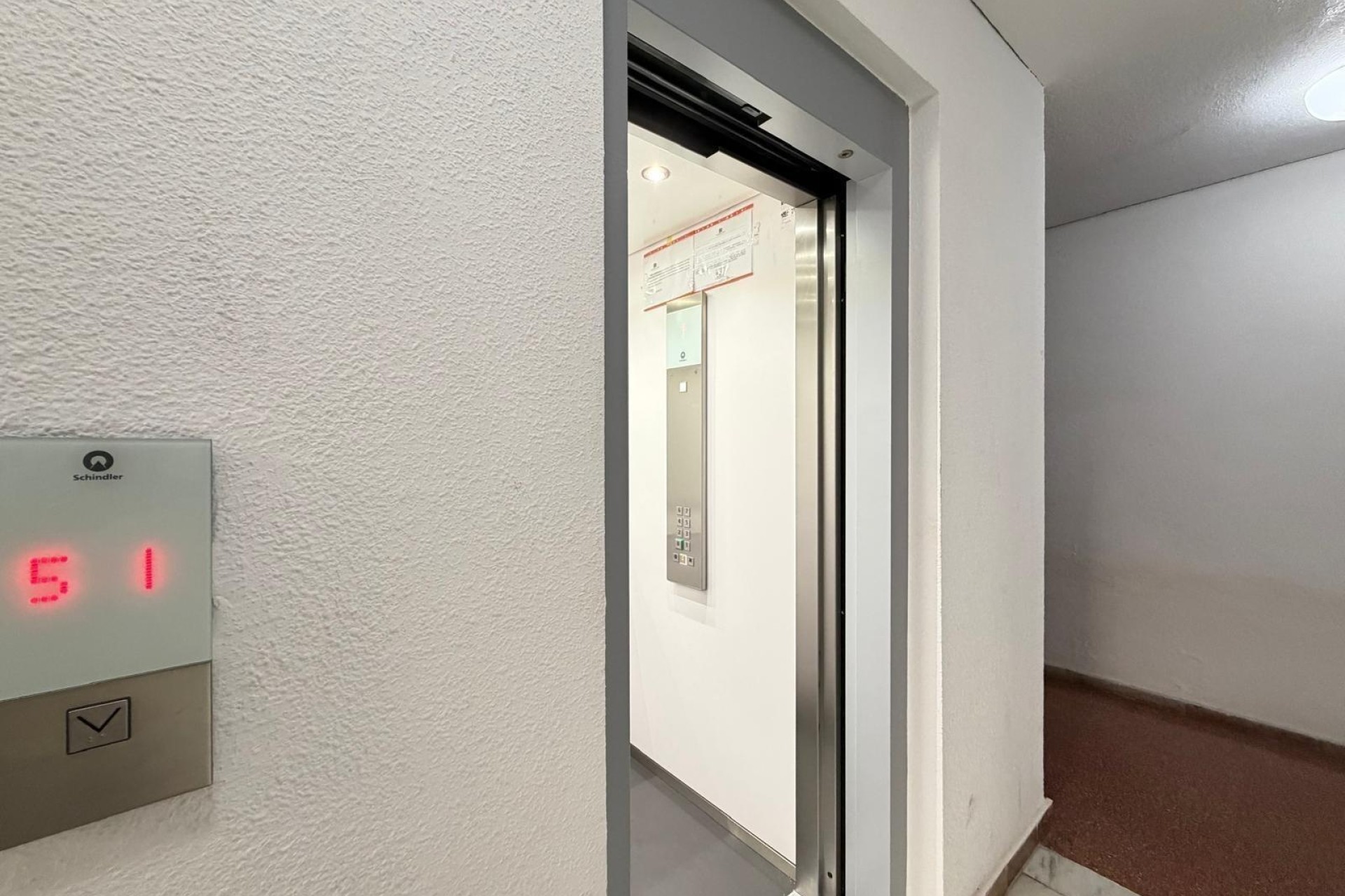 Wiederverkauf - Wohnung / Apartment -
Torrevieja - Playa de los Locos