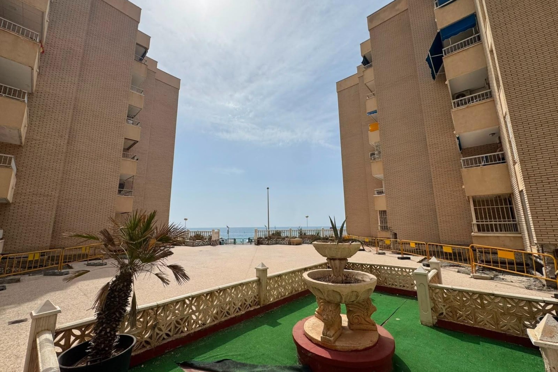Wiederverkauf - Wohnung / Apartment -
Torrevieja - Playa de los Locos