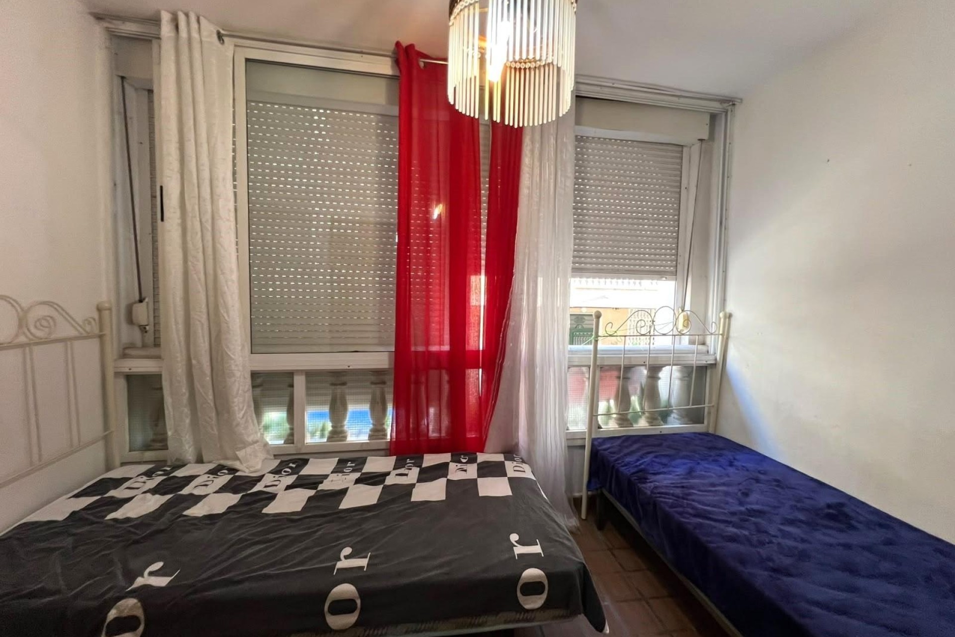 Wiederverkauf - Wohnung / Apartment -
Torrevieja - Playa de los Locos