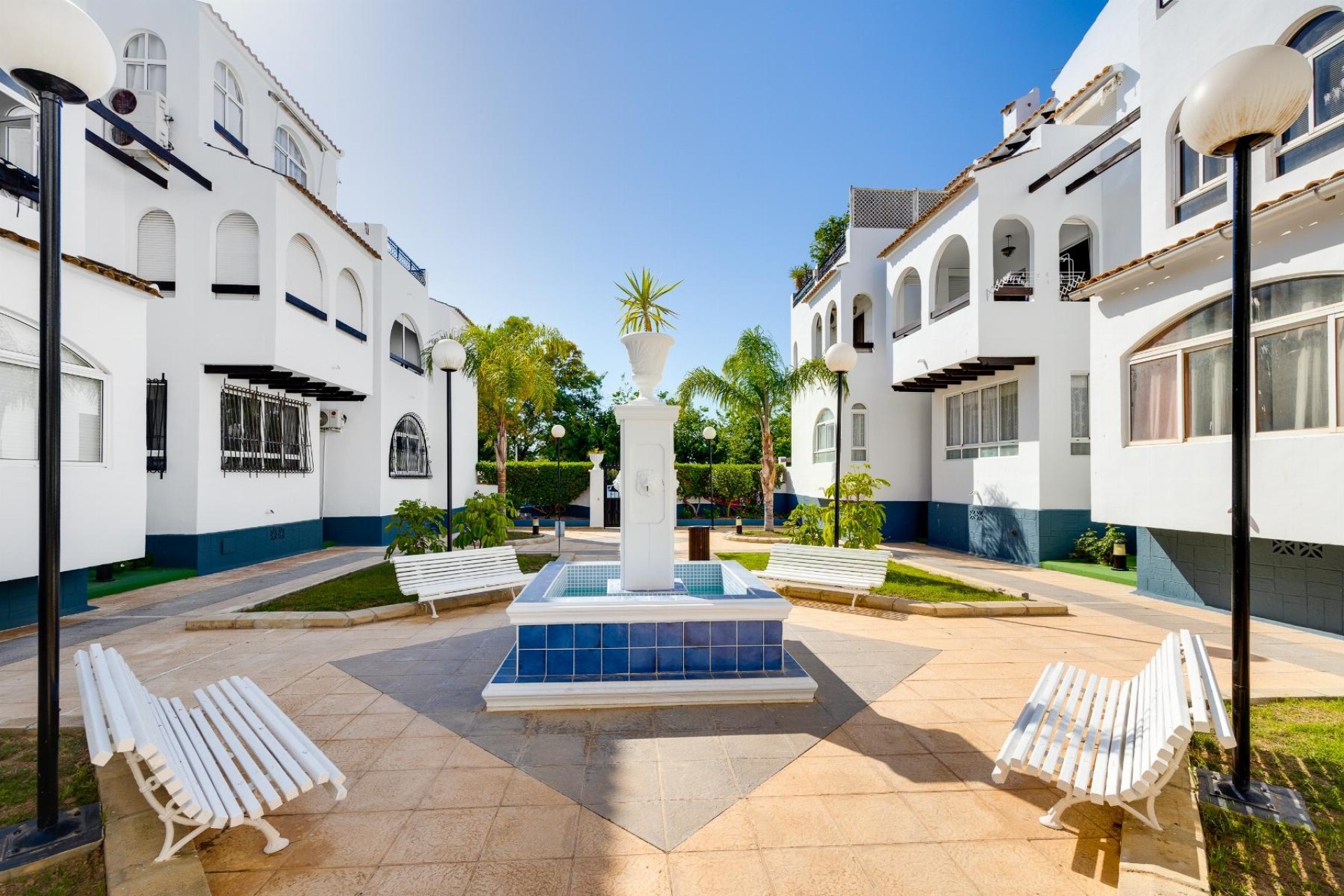 Wiederverkauf - Wohnung / Apartment -
Torrevieja - Playa de los Naufragos