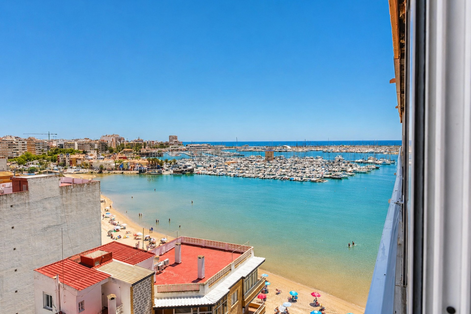 Wiederverkauf - Wohnung / Apartment -
Torrevieja - Playa del Acequión