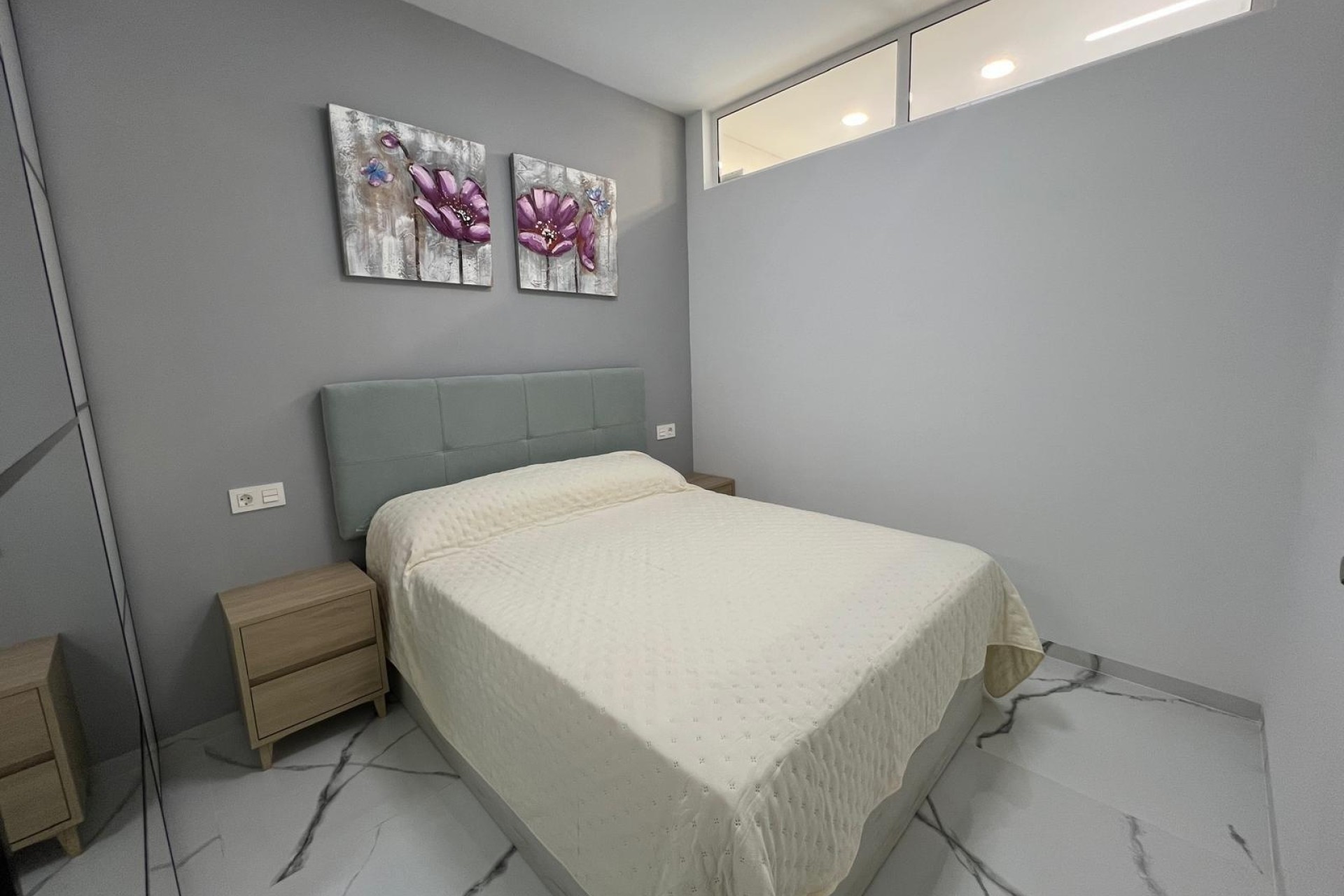 Wiederverkauf - Wohnung / Apartment -
Torrevieja - Playa del Cura