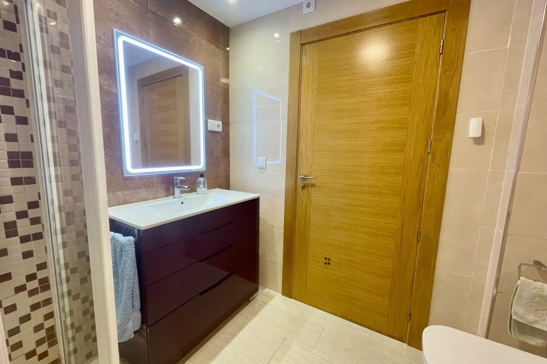 Wiederverkauf - Wohnung / Apartment -
Torrevieja - Playa del Cura