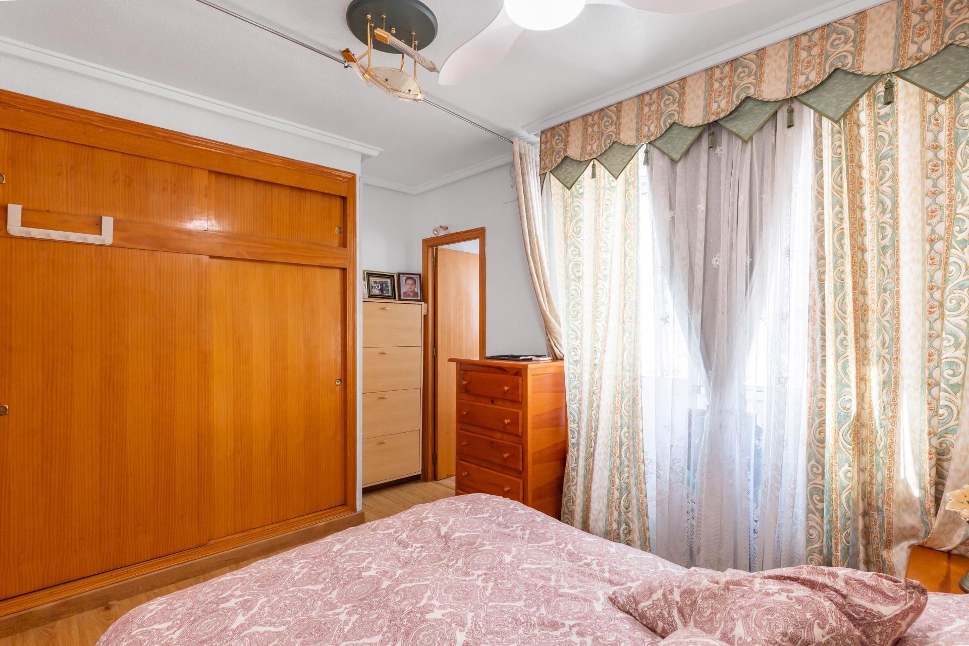 Wiederverkauf - Wohnung / Apartment -
Torrevieja - Playa del Cura