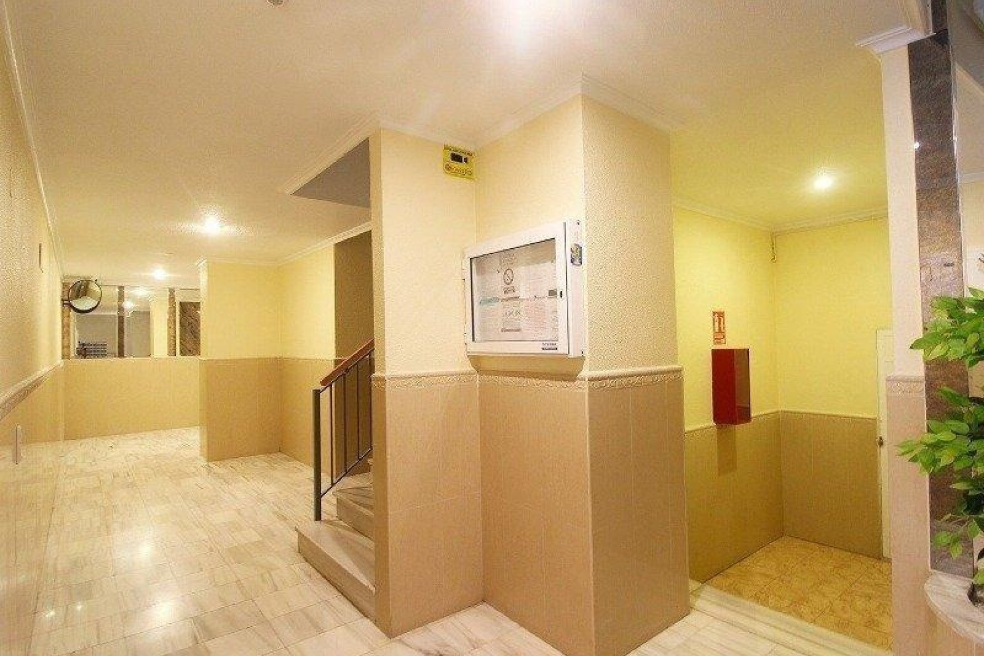 Wiederverkauf - Wohnung / Apartment -
Torrevieja - Playa del Cura