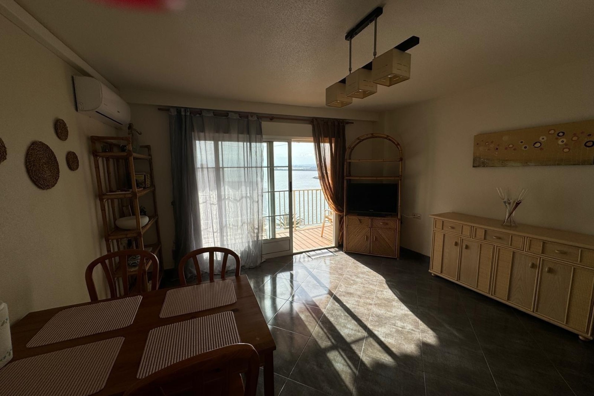 Wiederverkauf - Wohnung / Apartment -
Torrevieja - Playa del Cura