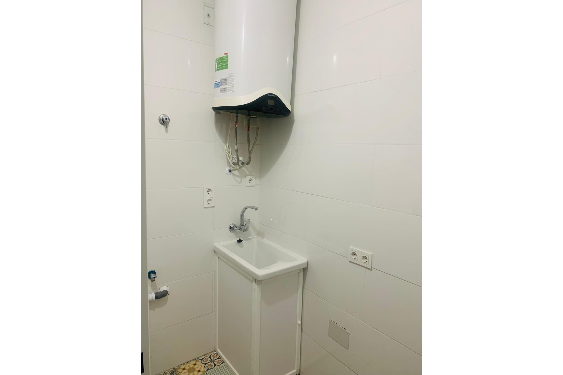 Wiederverkauf - Wohnung / Apartment -
Torrevieja - Playa del Cura
