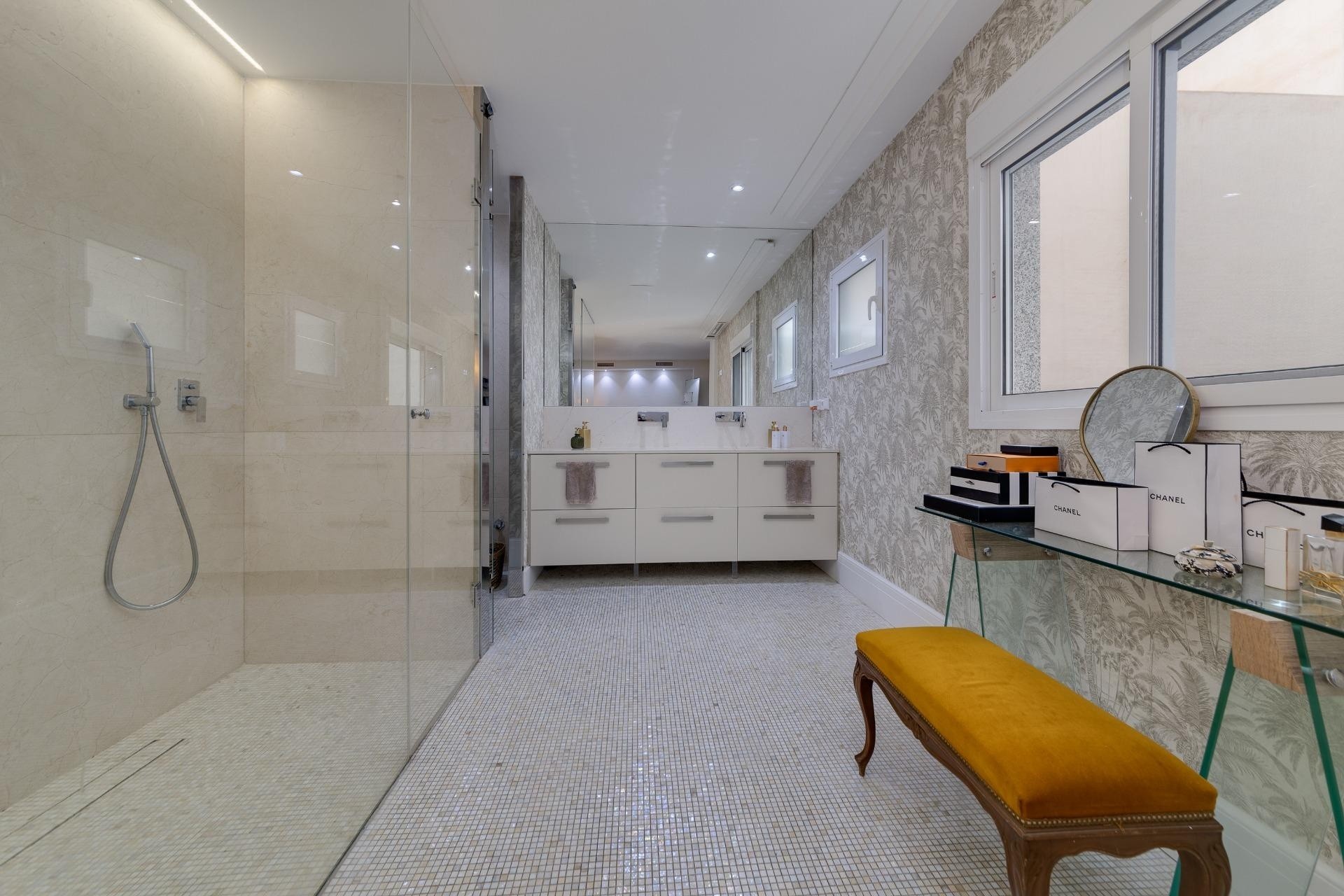 Wiederverkauf - Wohnung / Apartment -
Torrevieja - Playa del Cura