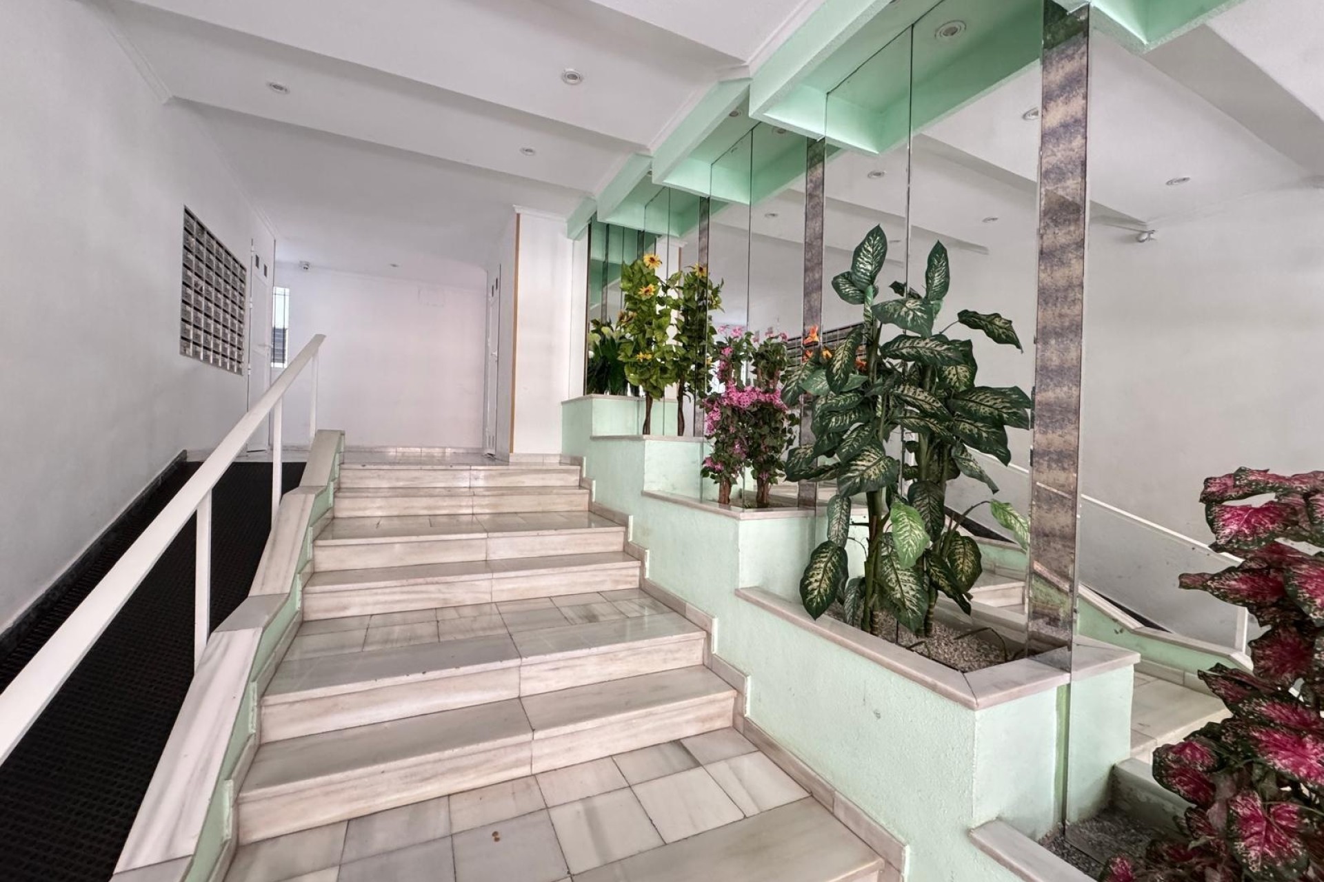 Wiederverkauf - Wohnung / Apartment -
Torrevieja - Playa del Cura