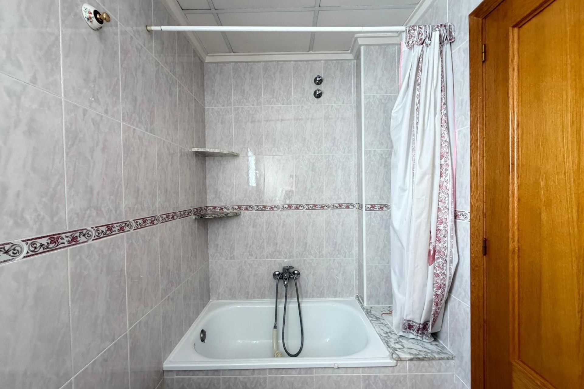 Wiederverkauf - Wohnung / Apartment -
Torrevieja - Playa del Cura