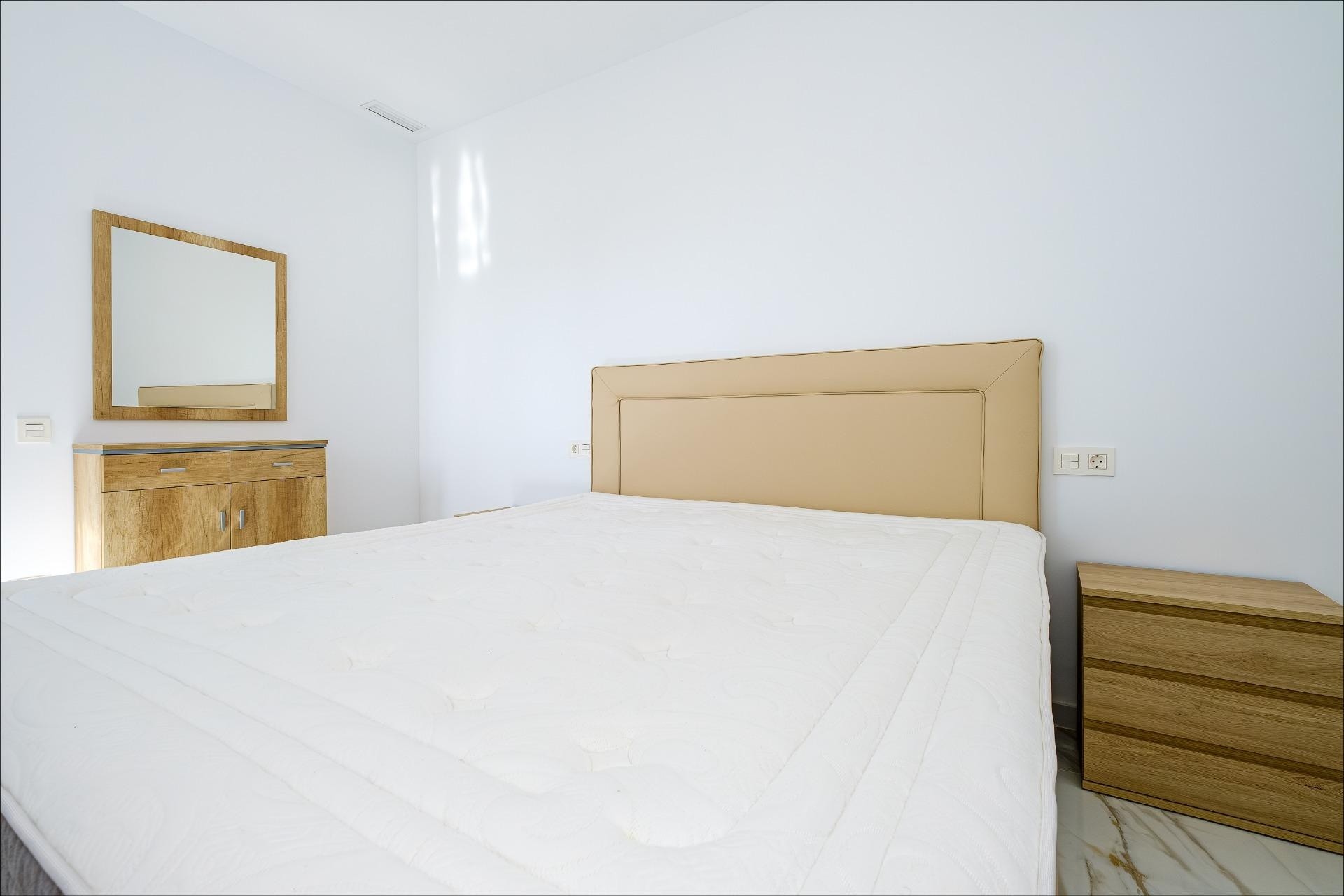Wiederverkauf - Wohnung / Apartment -
Torrevieja - Playa del Cura