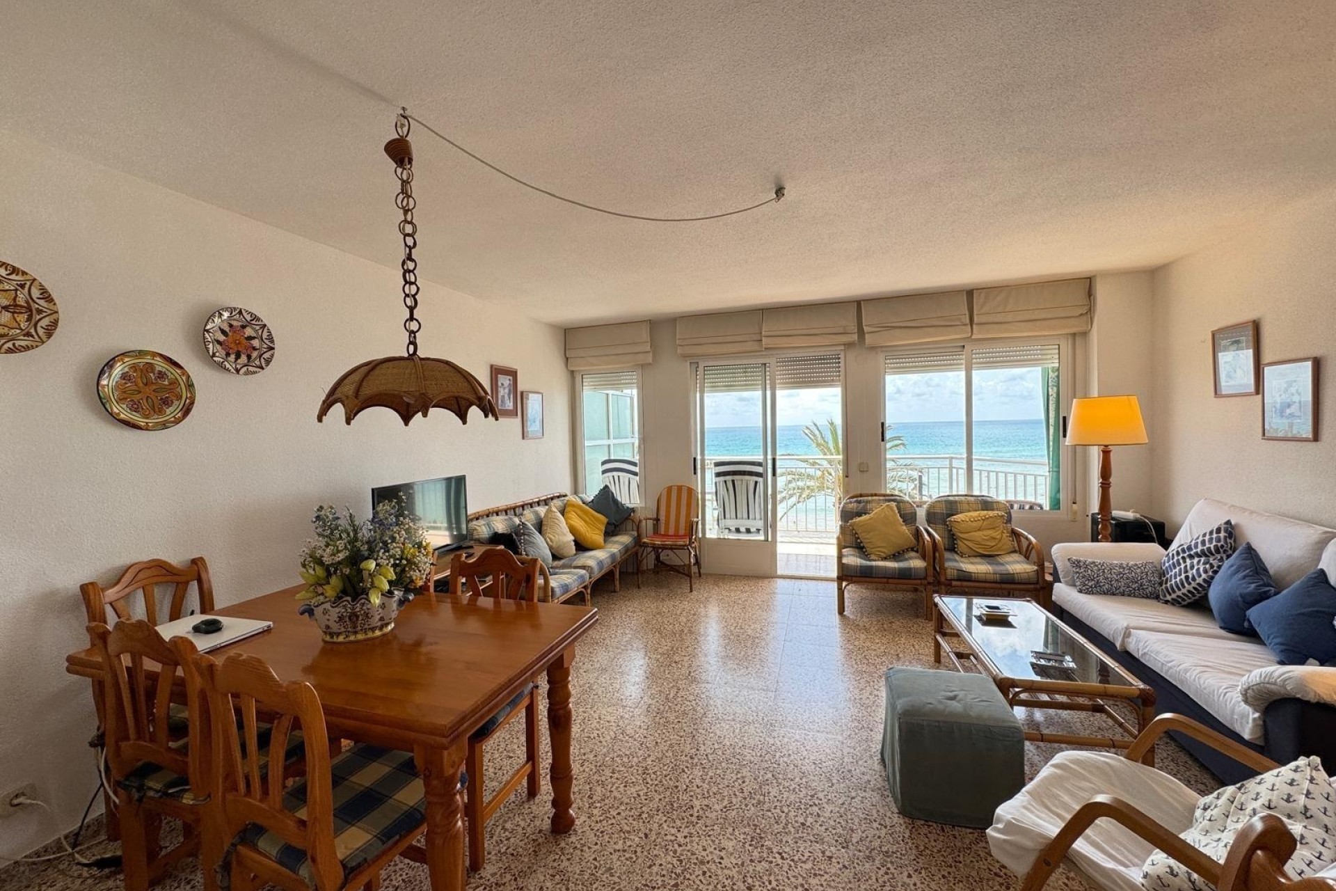 Wiederverkauf - Wohnung / Apartment -
Torrevieja - Playa del Cura