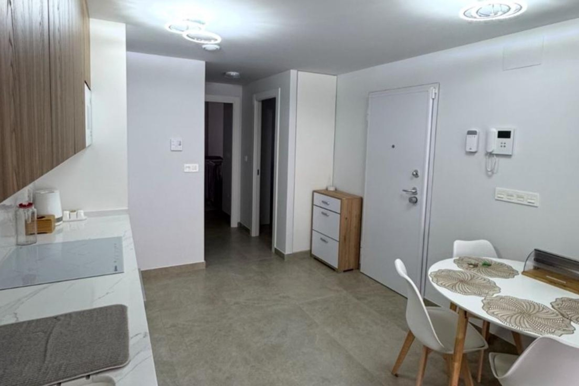 Wiederverkauf - Wohnung / Apartment -
Torrevieja - Playa del Cura