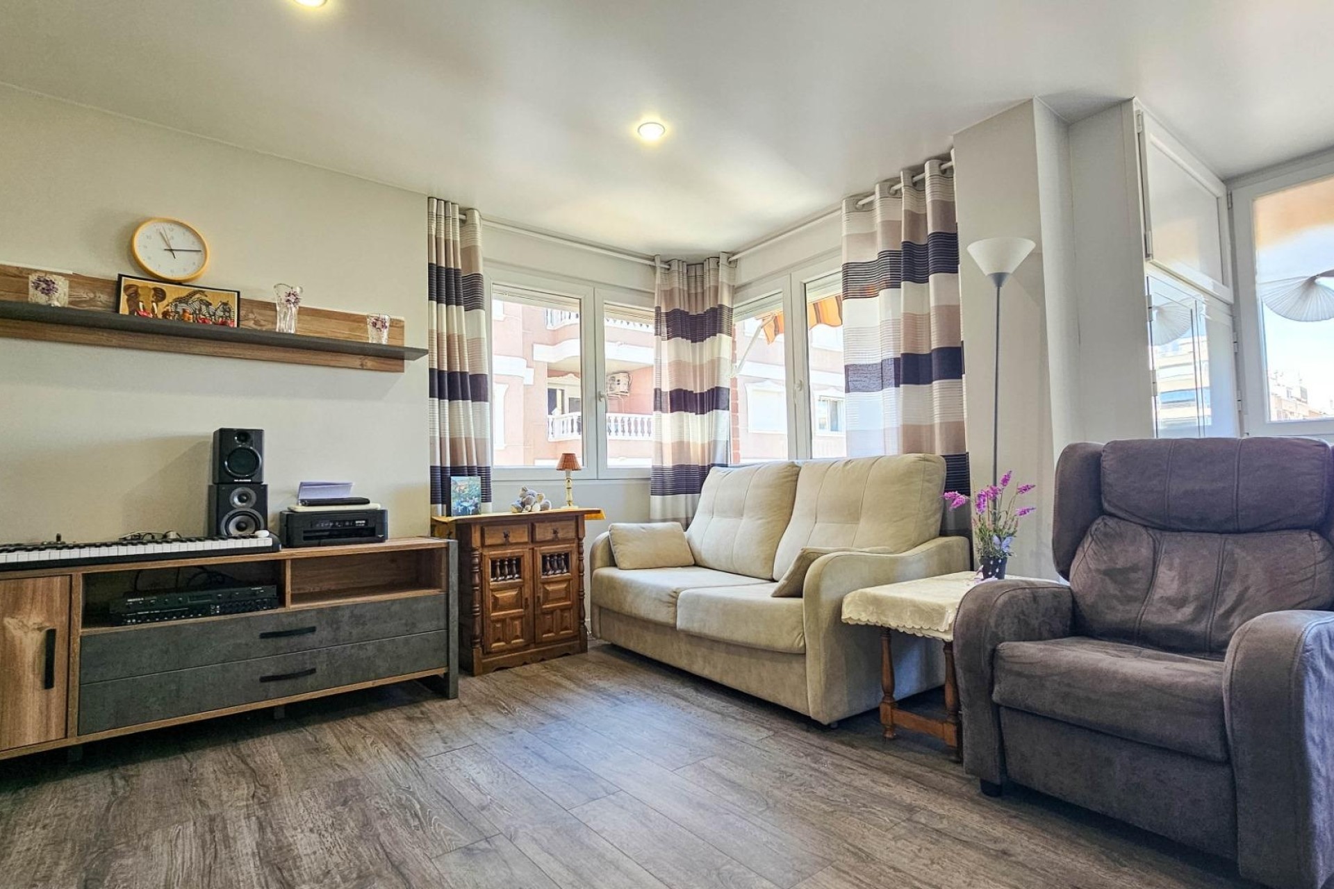 Wiederverkauf - Wohnung / Apartment -
Torrevieja - Playa del Cura
