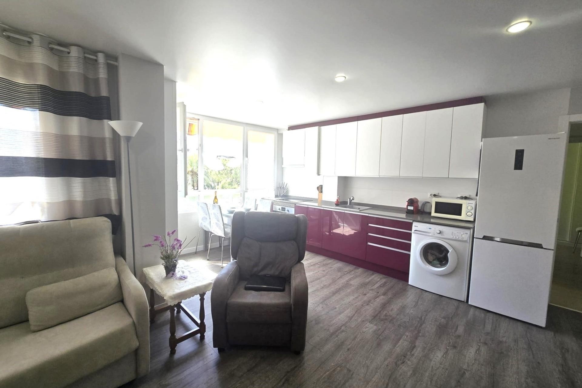 Wiederverkauf - Wohnung / Apartment -
Torrevieja - Playa del Cura