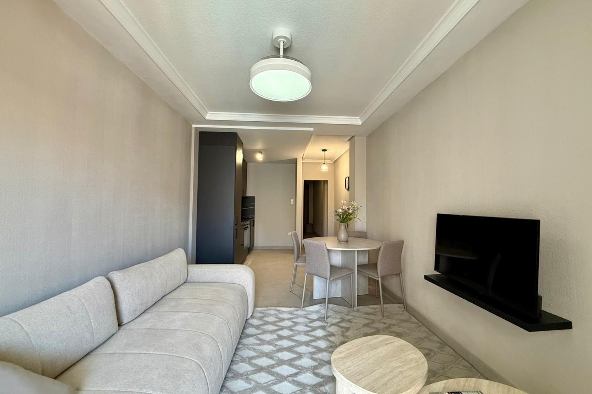 Wiederverkauf - Wohnung / Apartment -
Torrevieja - Playa del Cura