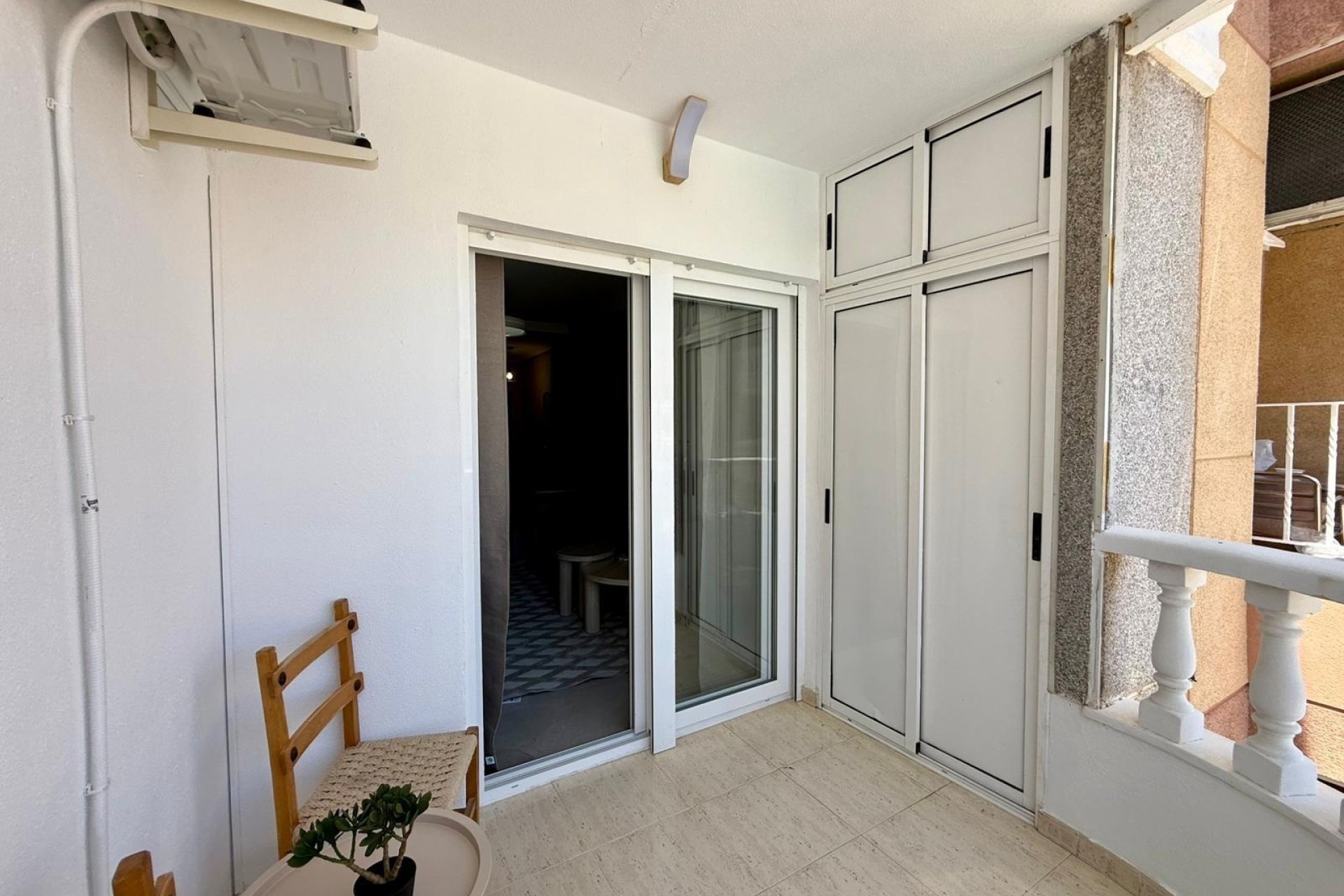 Wiederverkauf - Wohnung / Apartment -
Torrevieja - Playa del Cura