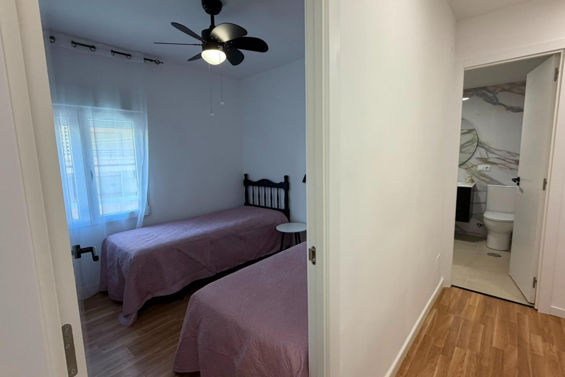 Wiederverkauf - Wohnung / Apartment -
Torrevieja - Playa del Cura