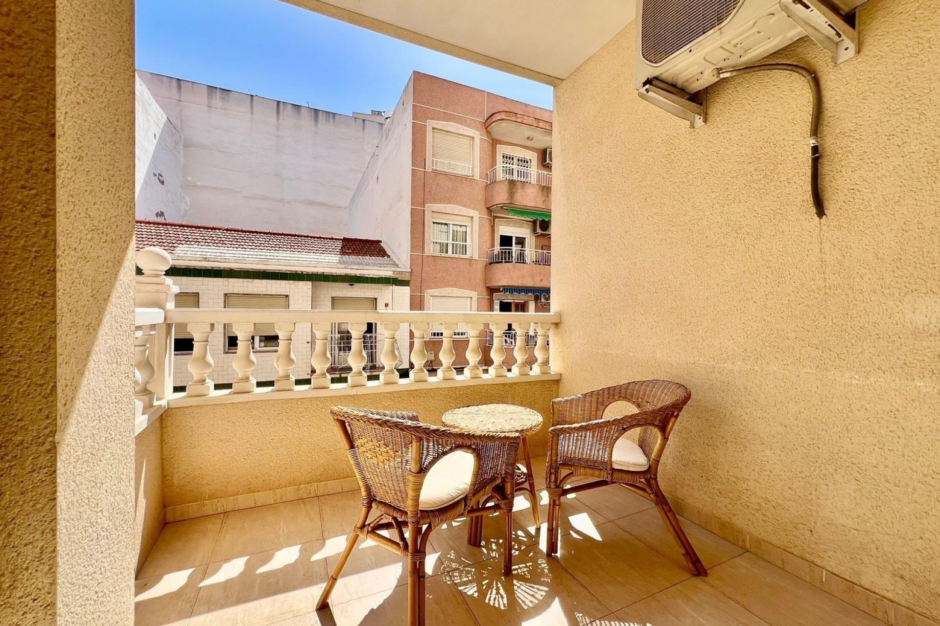 Wiederverkauf - Wohnung / Apartment -
Torrevieja - Playa del Cura