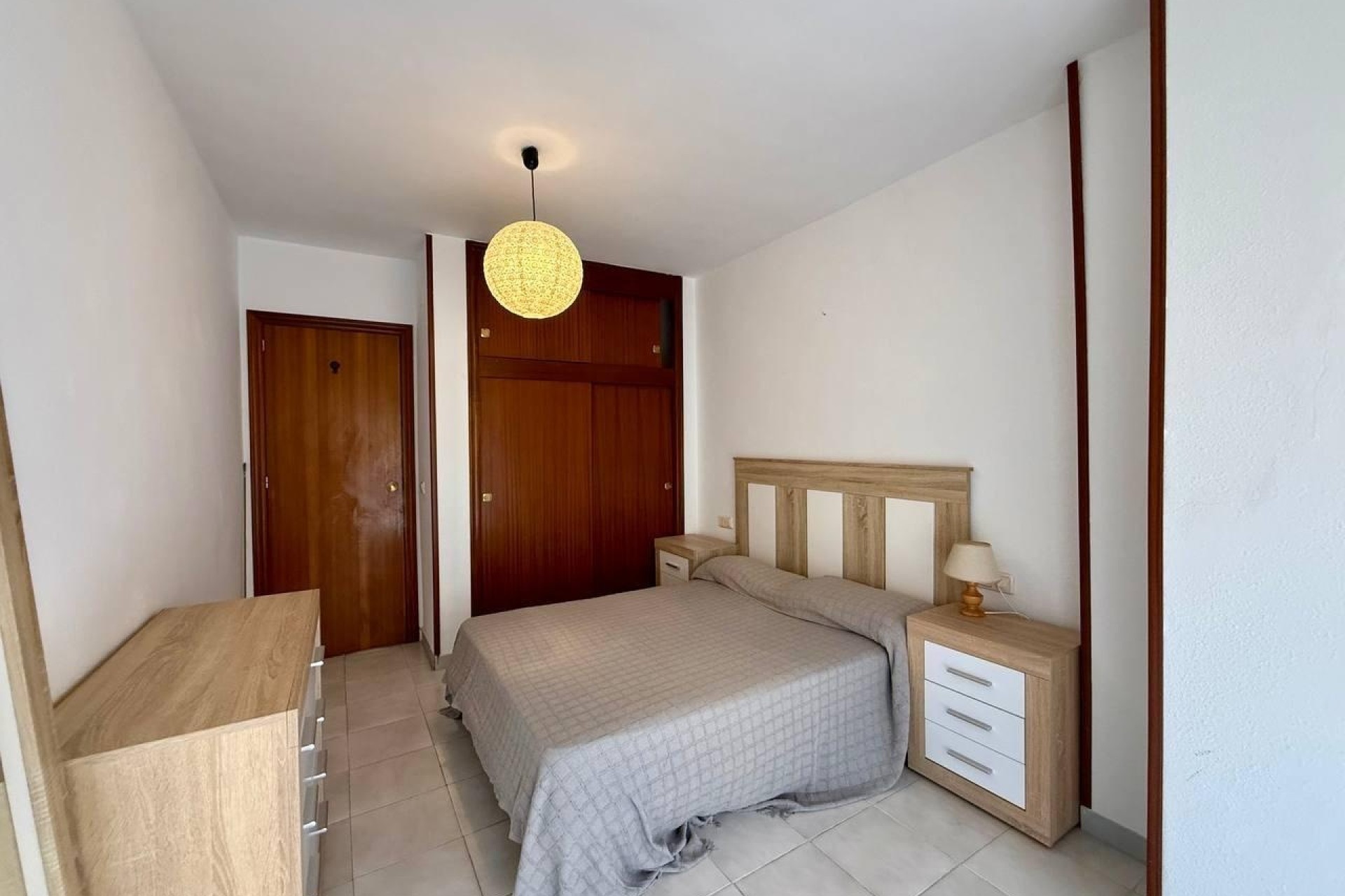 Wiederverkauf - Wohnung / Apartment -
Torrevieja - Playa del Cura