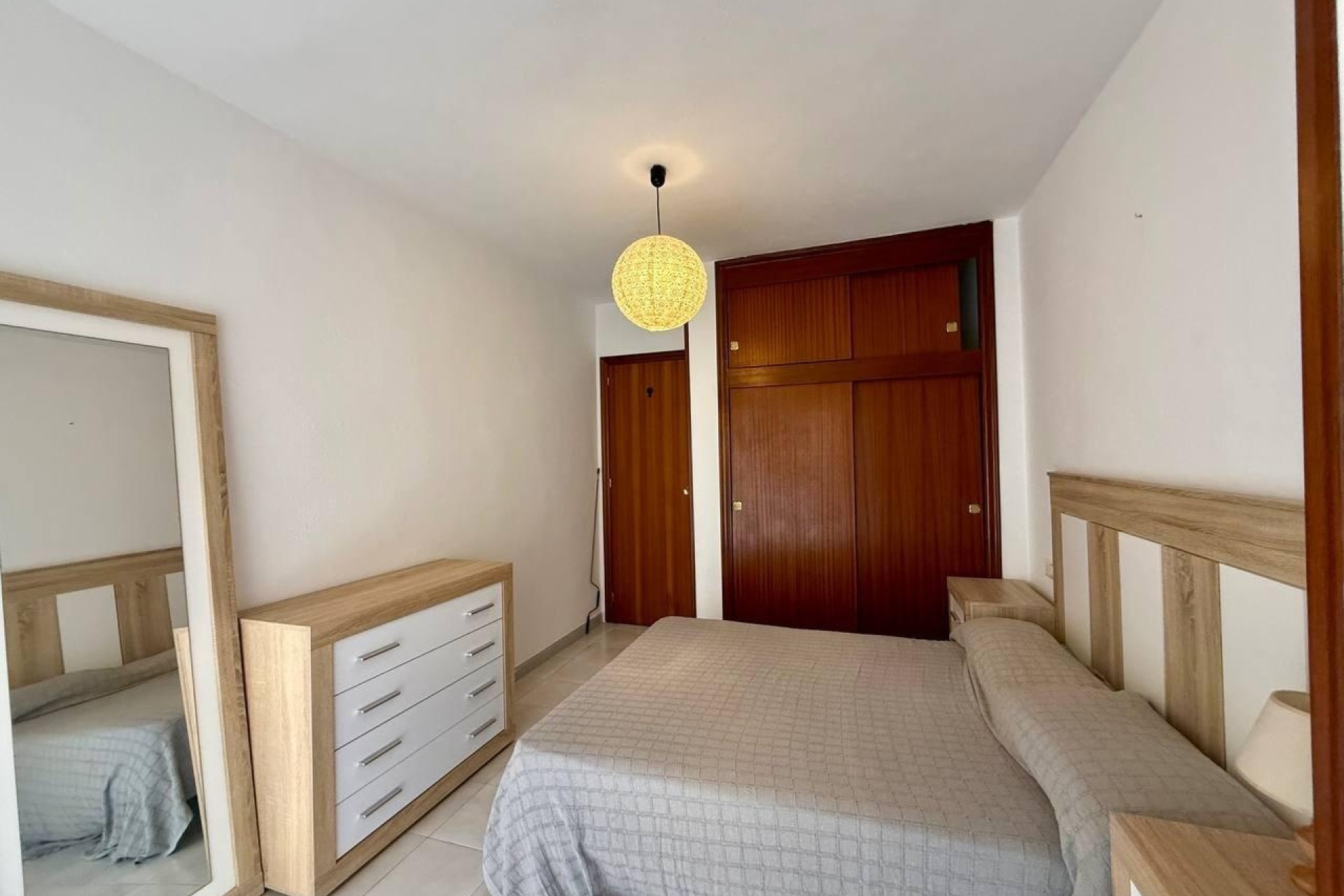 Wiederverkauf - Wohnung / Apartment -
Torrevieja - Playa del Cura