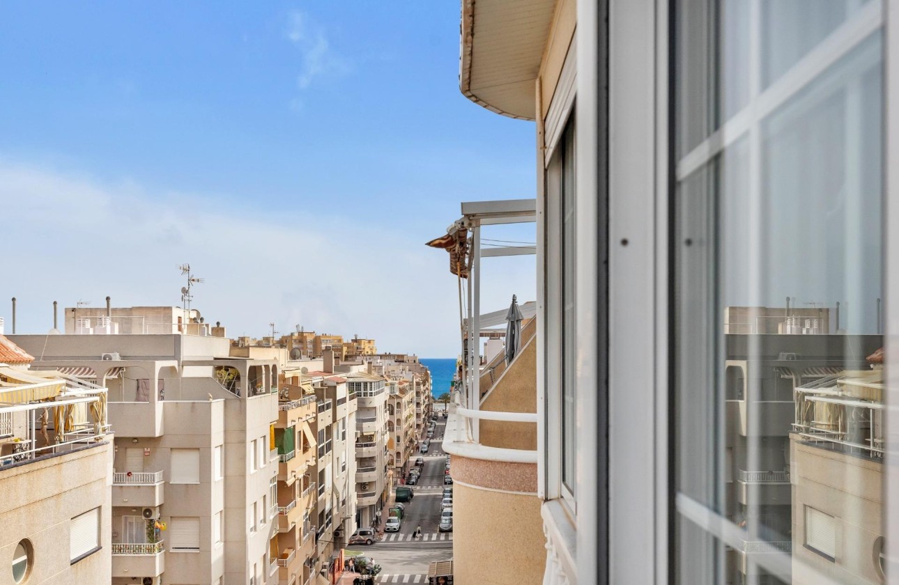 Wiederverkauf - Wohnung / Apartment -
Torrevieja - Playa del Cura