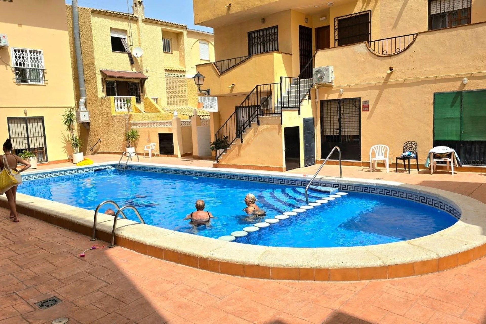 Wiederverkauf - Wohnung / Apartment -
Torrevieja - Playa del Cura