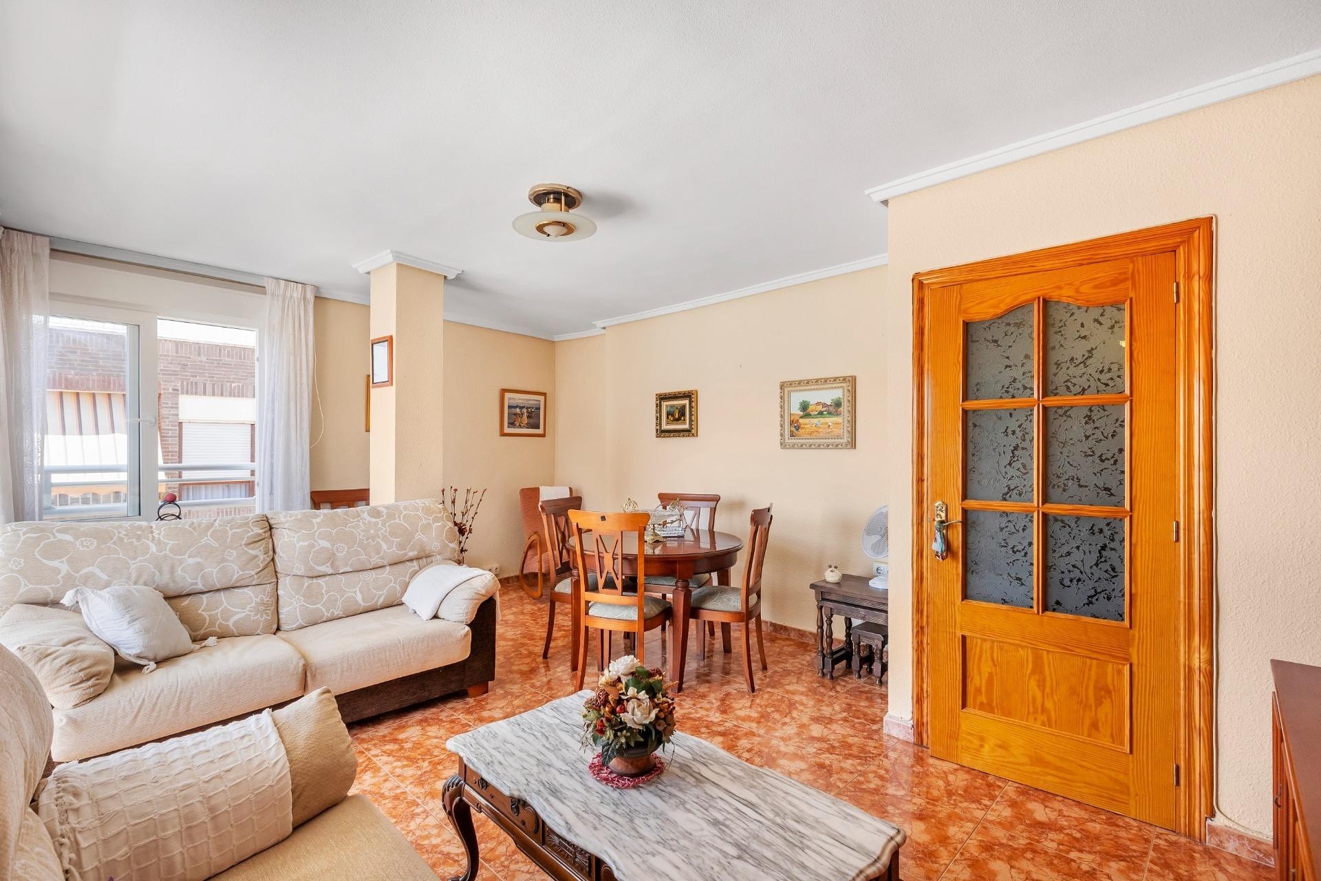 Wiederverkauf - Wohnung / Apartment -
Torrevieja - Playa del Cura