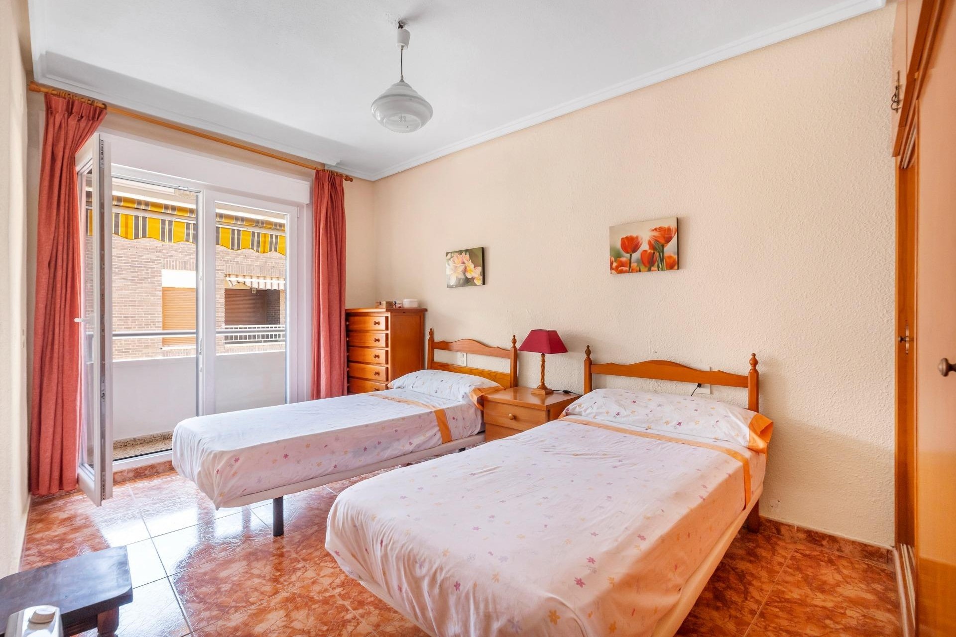 Wiederverkauf - Wohnung / Apartment -
Torrevieja - Playa del Cura
