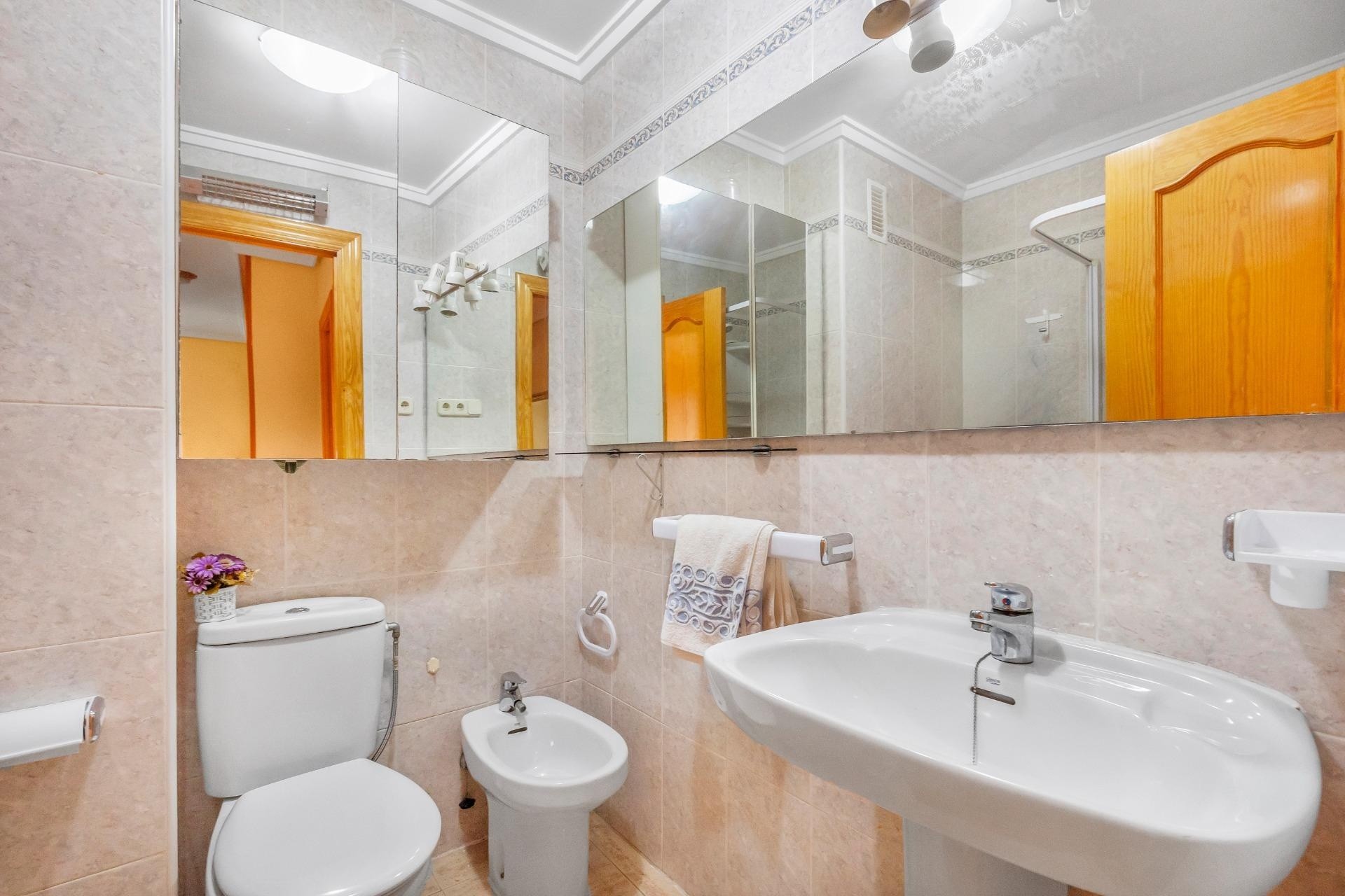 Wiederverkauf - Wohnung / Apartment -
Torrevieja - Playa del Cura