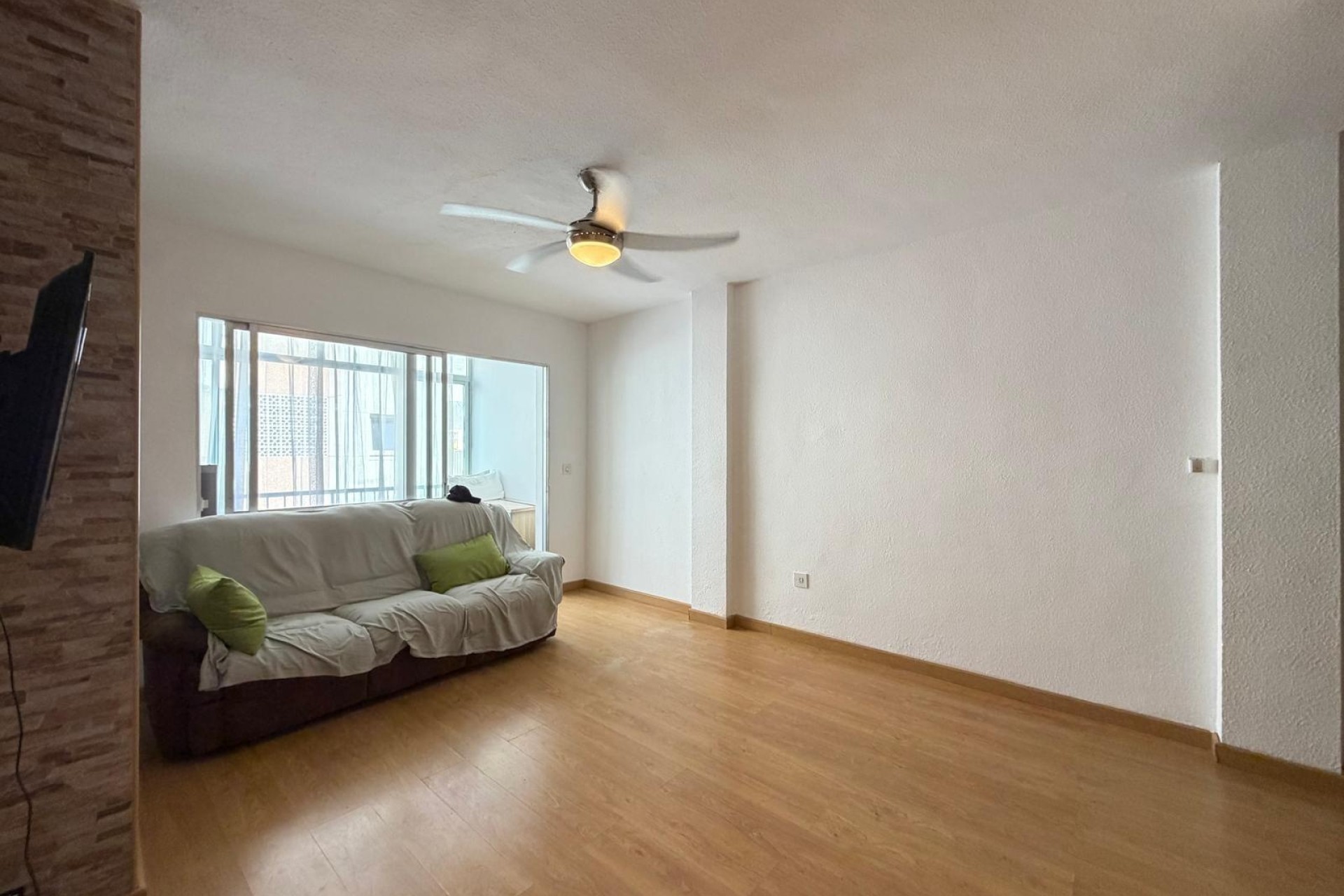 Wiederverkauf - Wohnung / Apartment -
Torrevieja - Playa del Cura