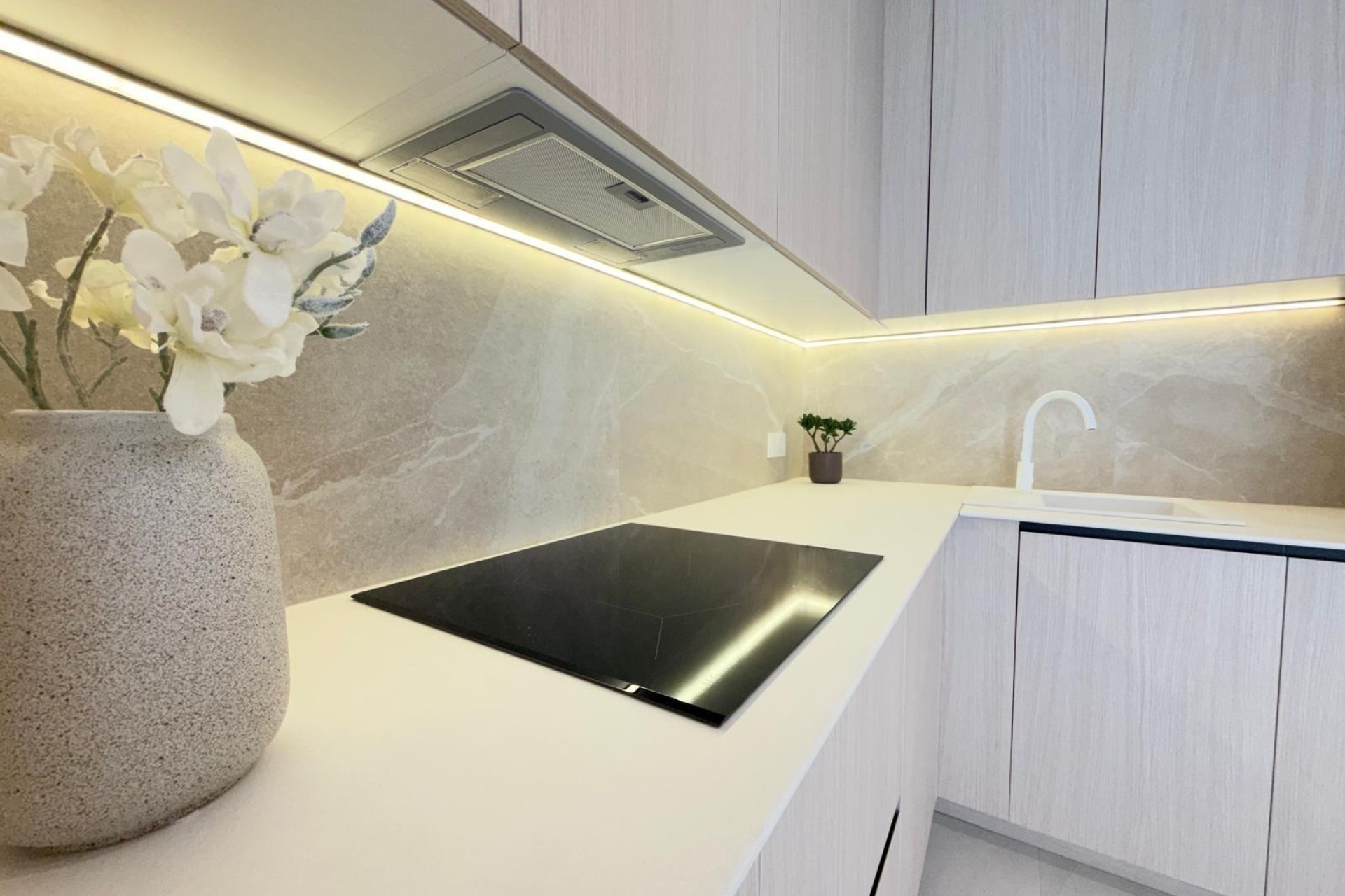 Wiederverkauf - Wohnung / Apartment -
Torrevieja - Playa del Cura