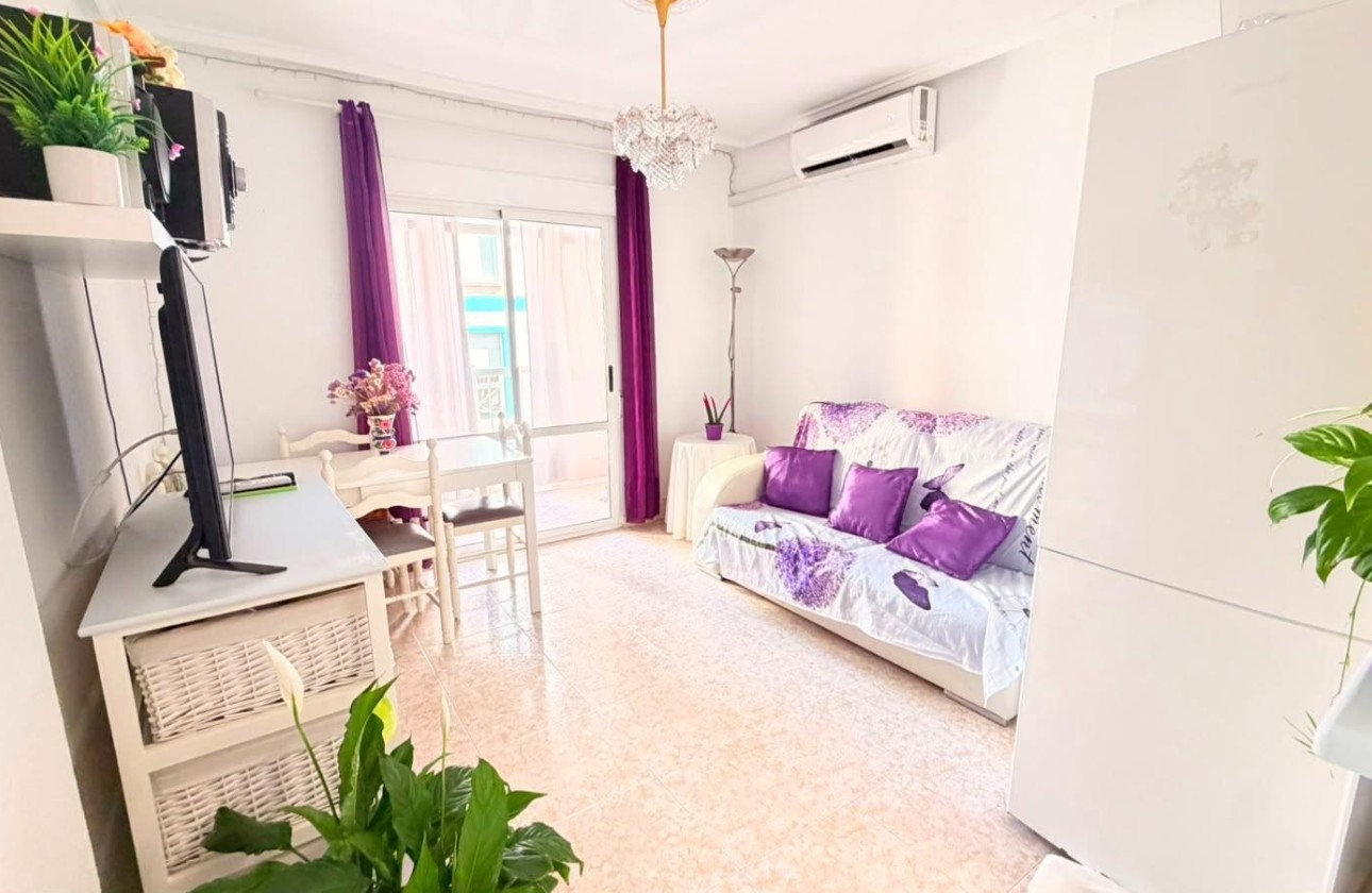 Wiederverkauf - Wohnung / Apartment -
Torrevieja - Playa del Cura