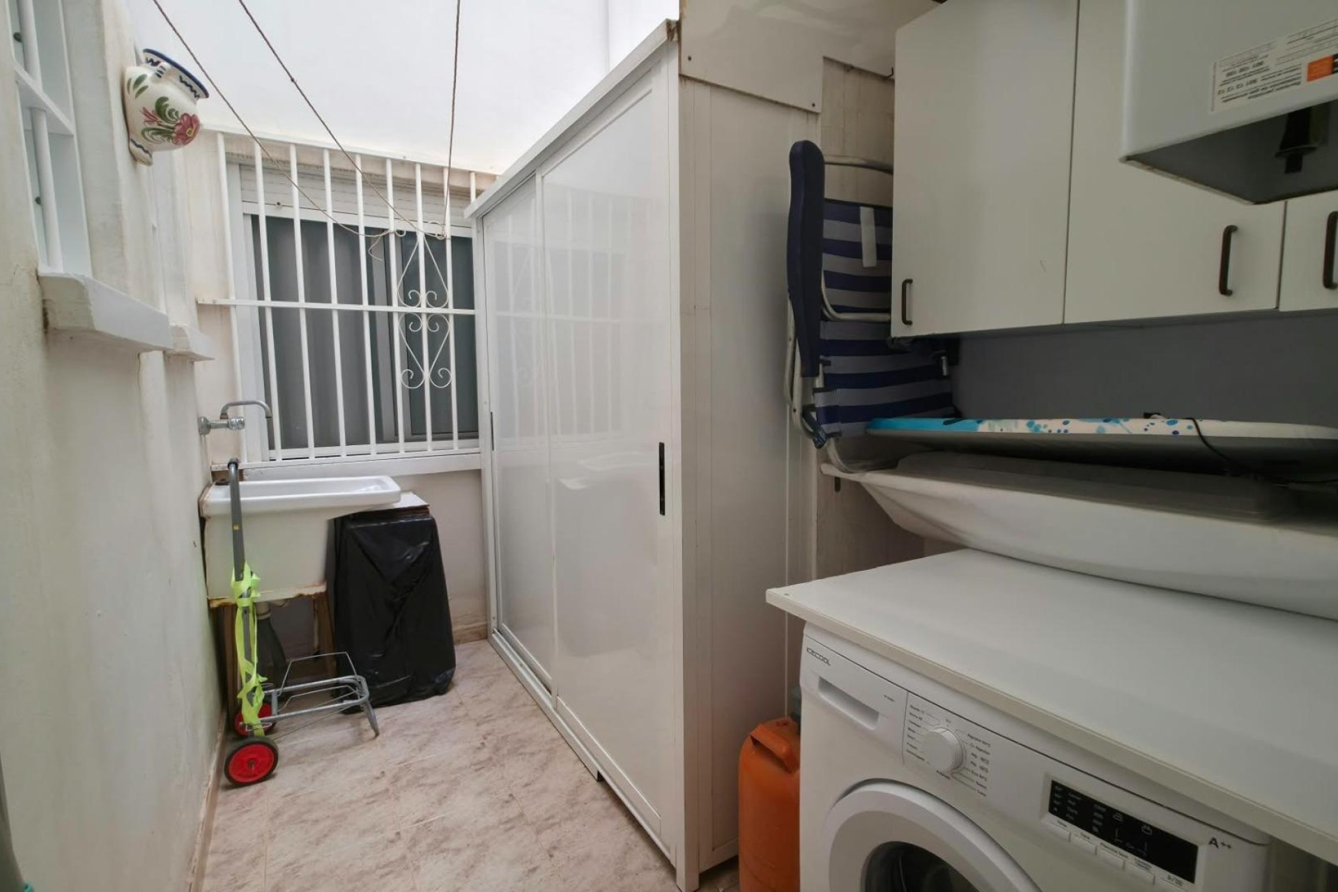 Wiederverkauf - Wohnung / Apartment -
Torrevieja - Playa del Cura
