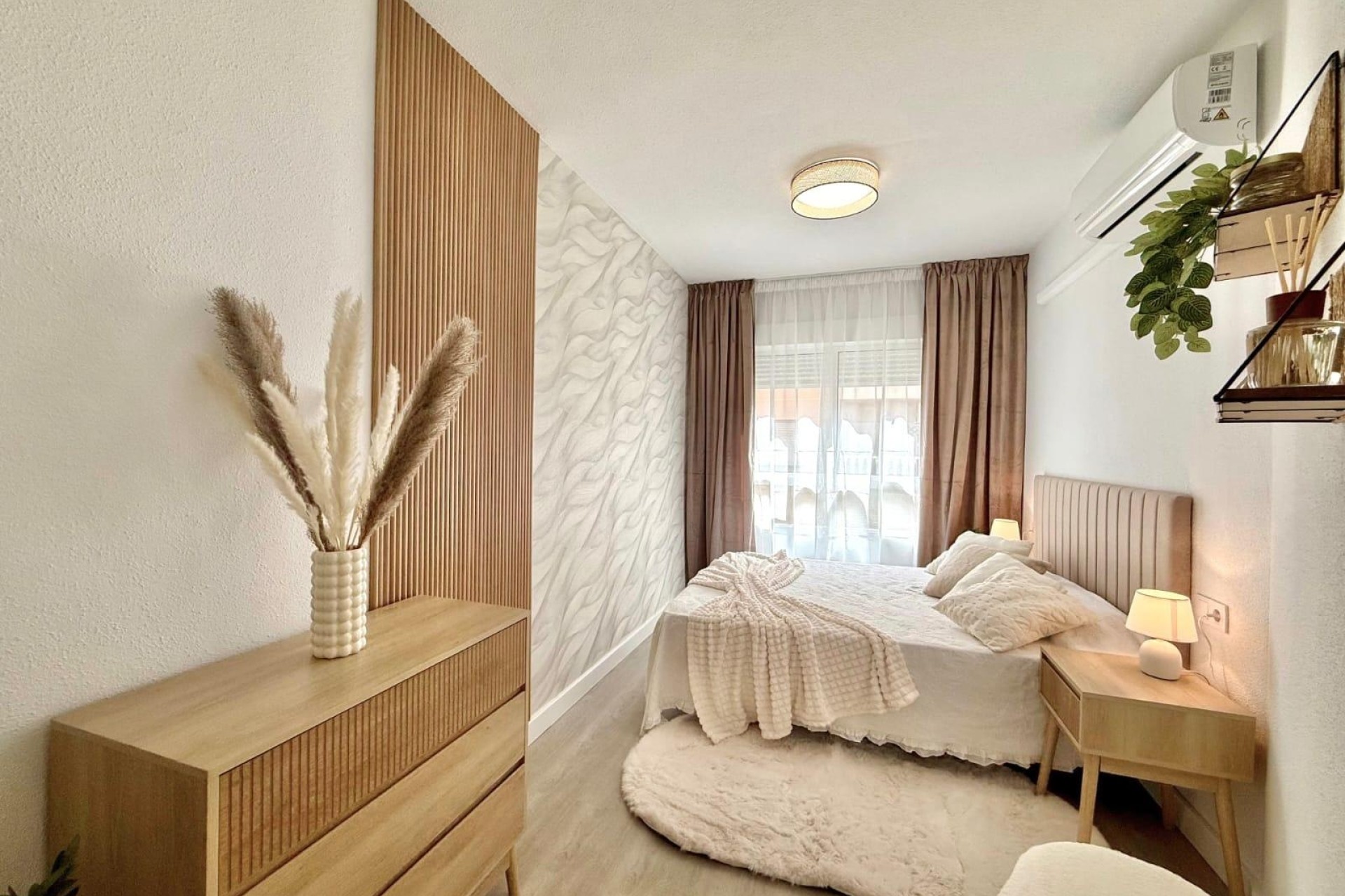 Wiederverkauf - Wohnung / Apartment -
Torrevieja - Playa del Cura