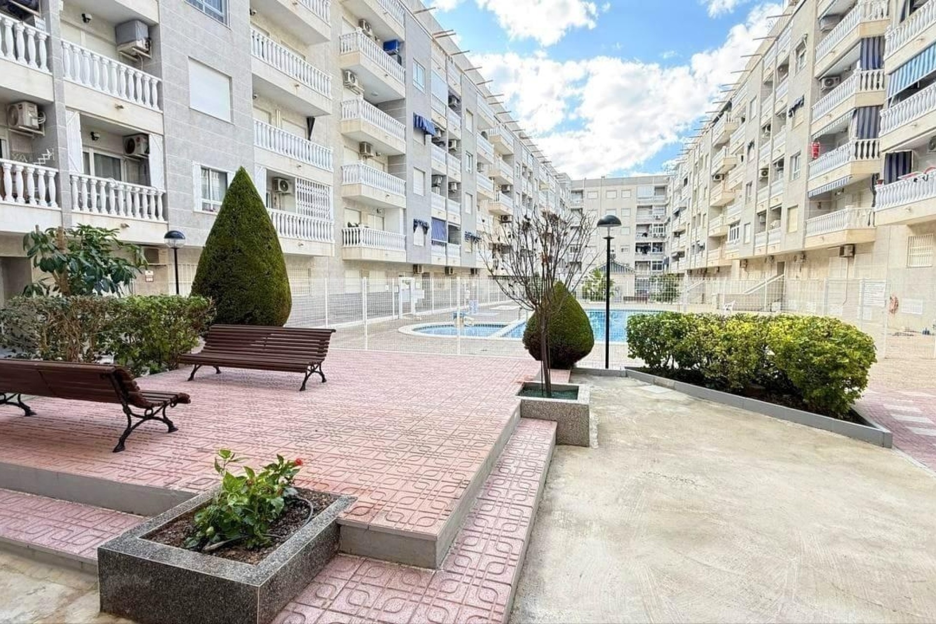 Wiederverkauf - Wohnung / Apartment -
Torrevieja - Playa del Cura