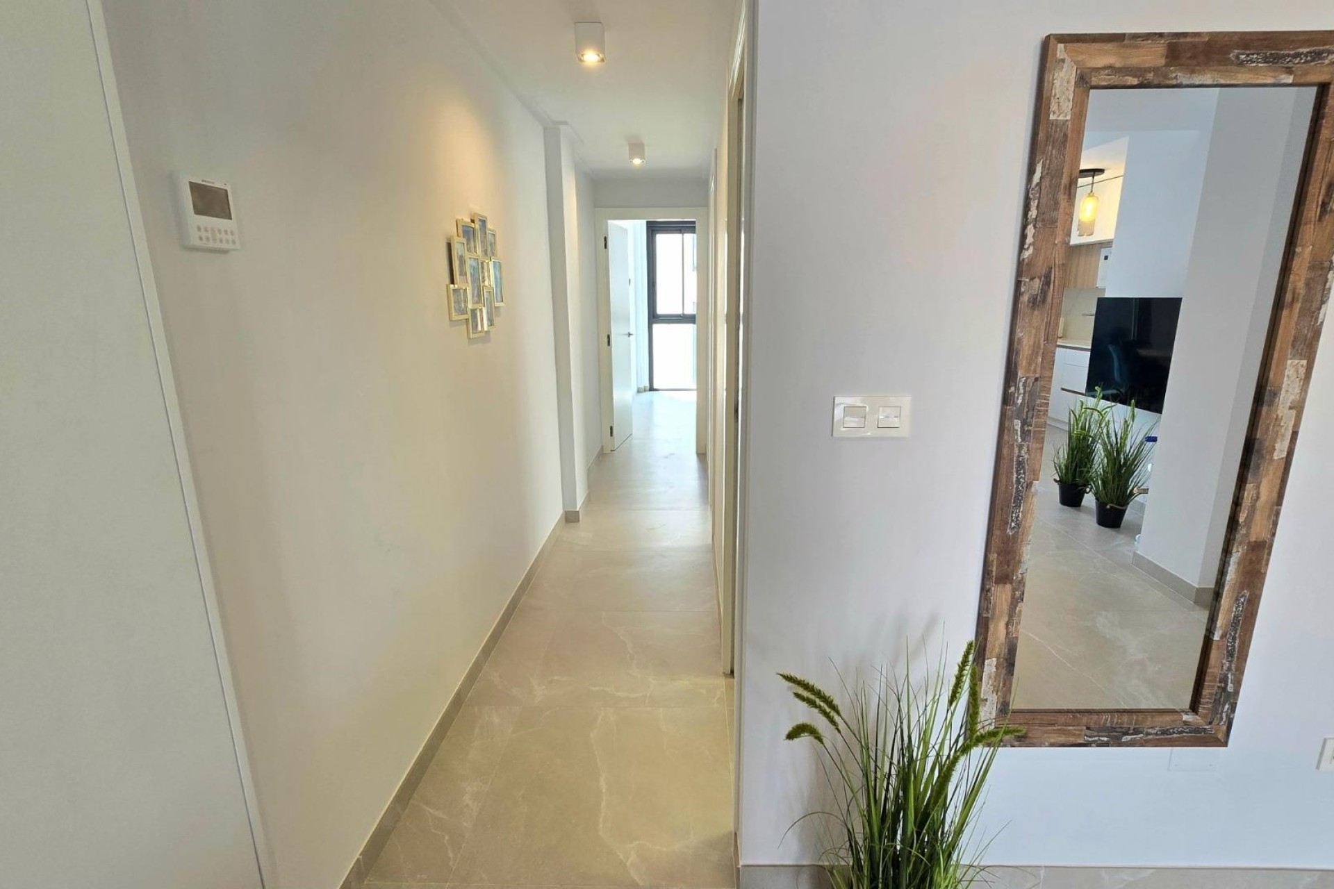 Wiederverkauf - Wohnung / Apartment -
Torrevieja - Playa del Cura