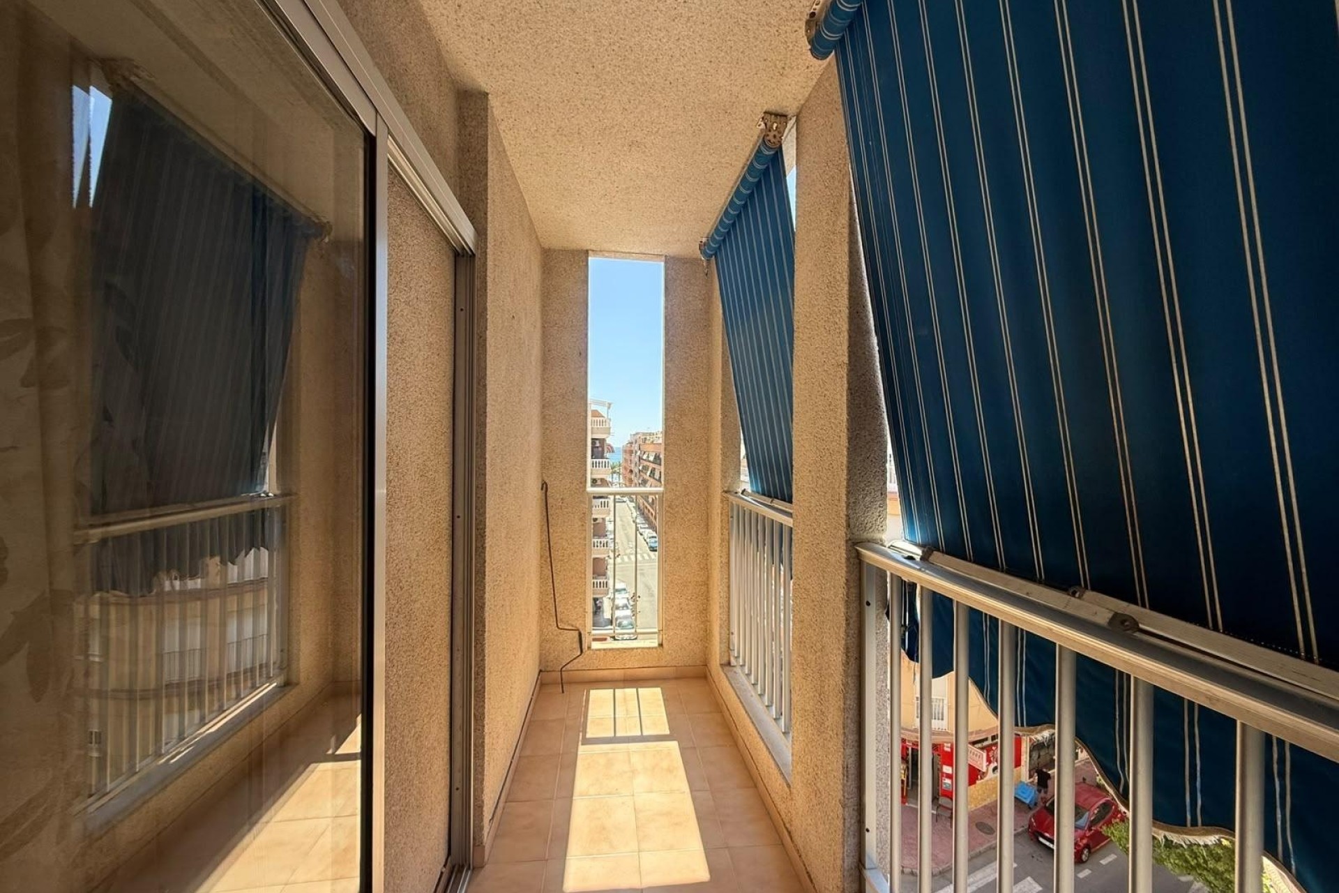 Wiederverkauf - Wohnung / Apartment -
Torrevieja - Playa del Cura