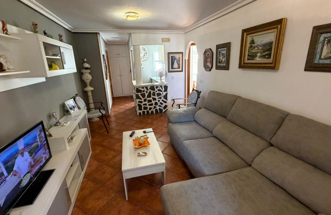 Wiederverkauf - Wohnung / Apartment -
Torrevieja - Playa del Cura