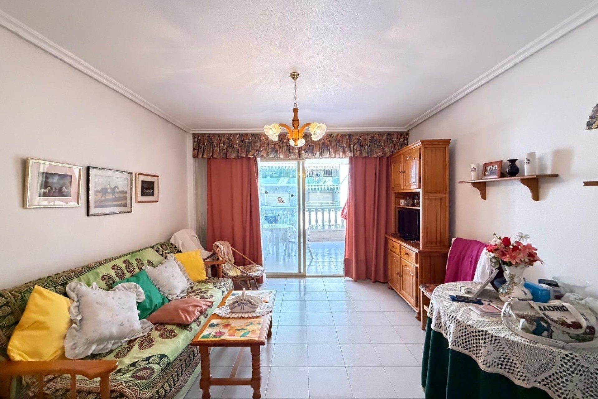 Wiederverkauf - Wohnung / Apartment -
Torrevieja - Playa del Cura